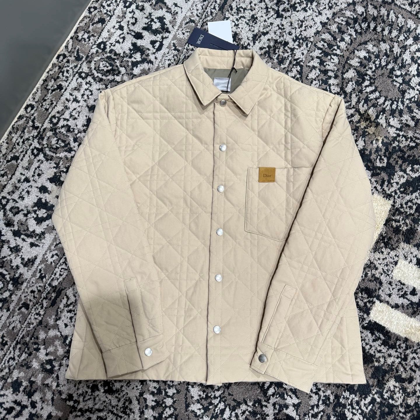 까나쥬 패턴 재킷 (Cannage pattern jacket)