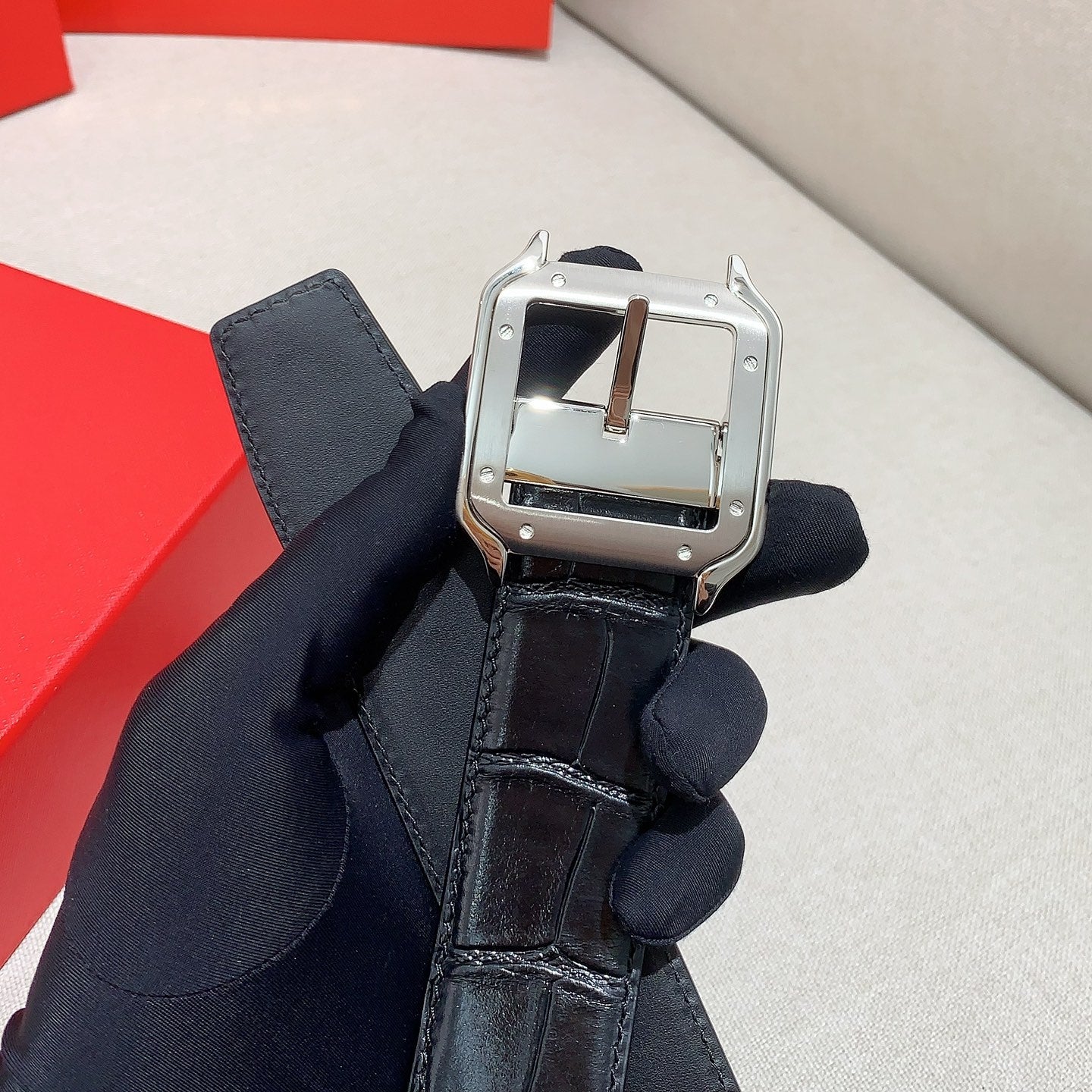 핀 버클 벨트 (pin buckle belt)