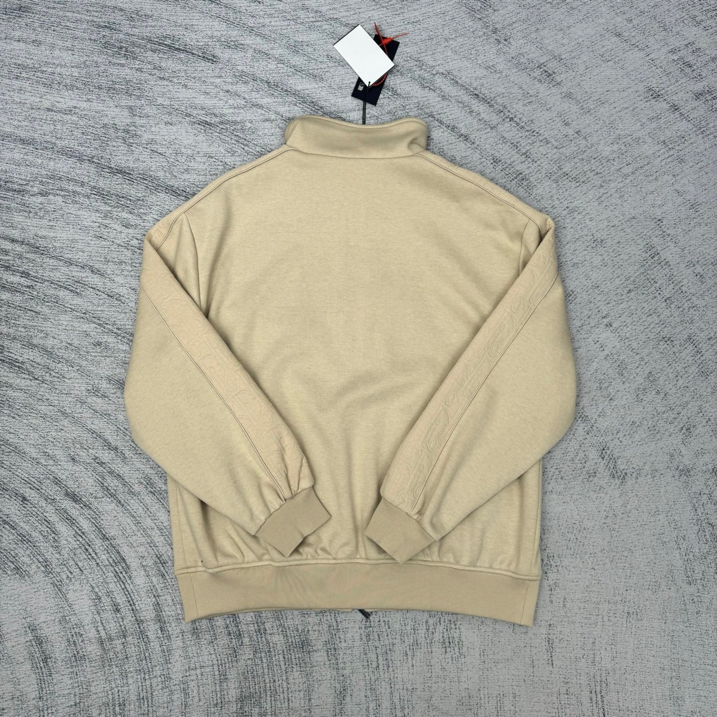트랙 트레이닝복 (track training clothes)