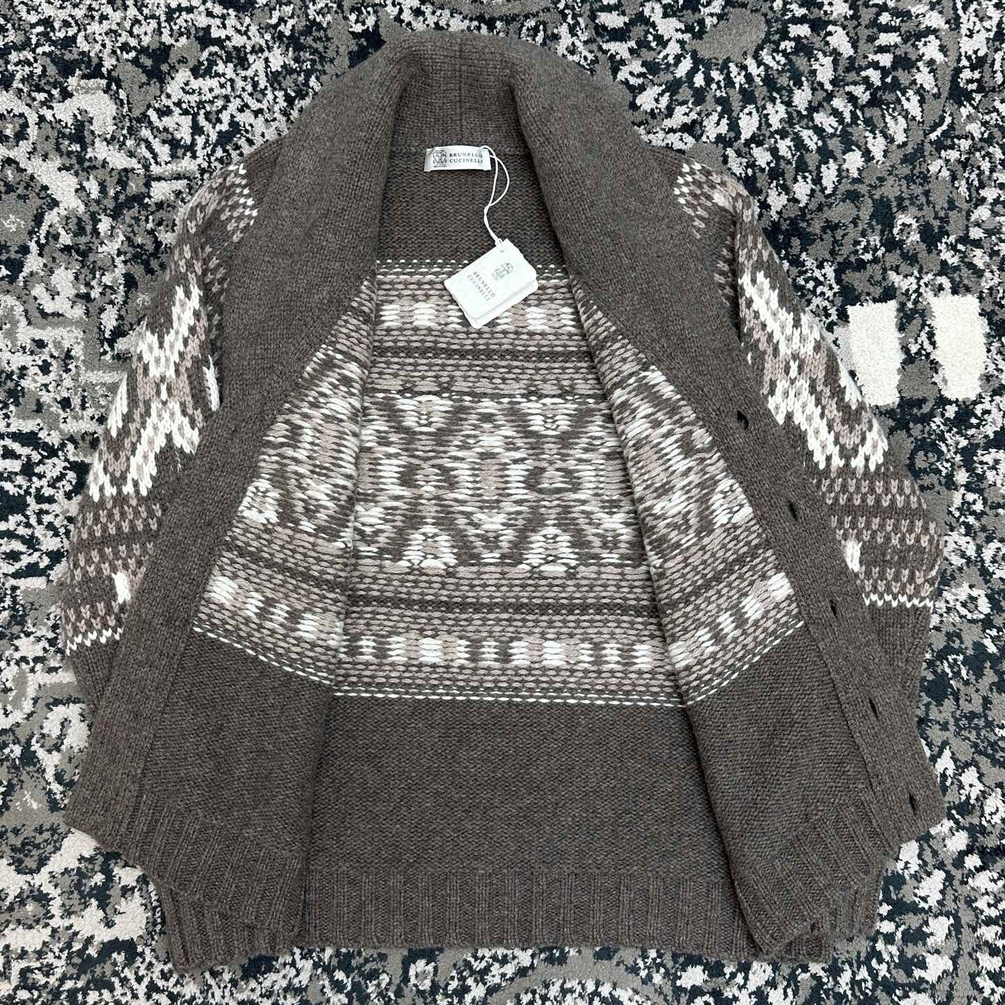 브레스티드 가디건 (breasted cardigan)