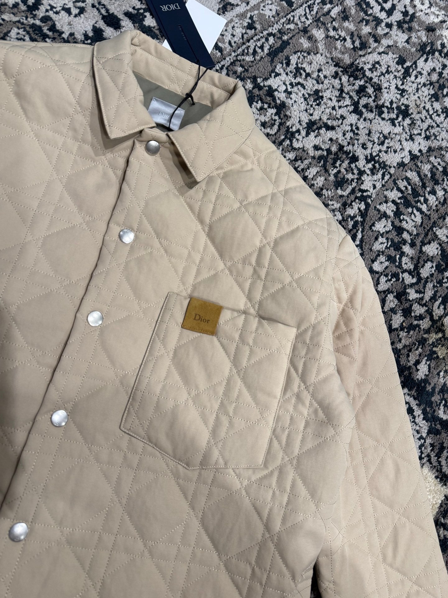 까나쥬 패턴 재킷 (Cannage pattern jacket)