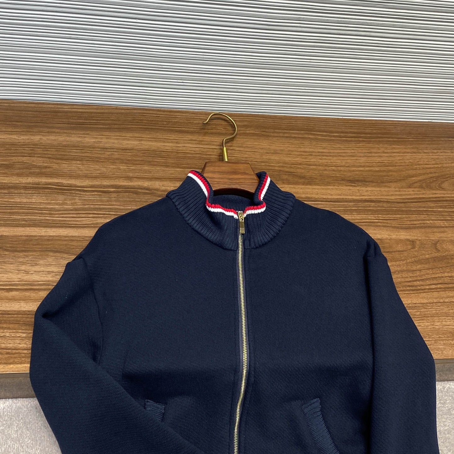 헤비웨이트 저지 (Heavyweight Jersey)