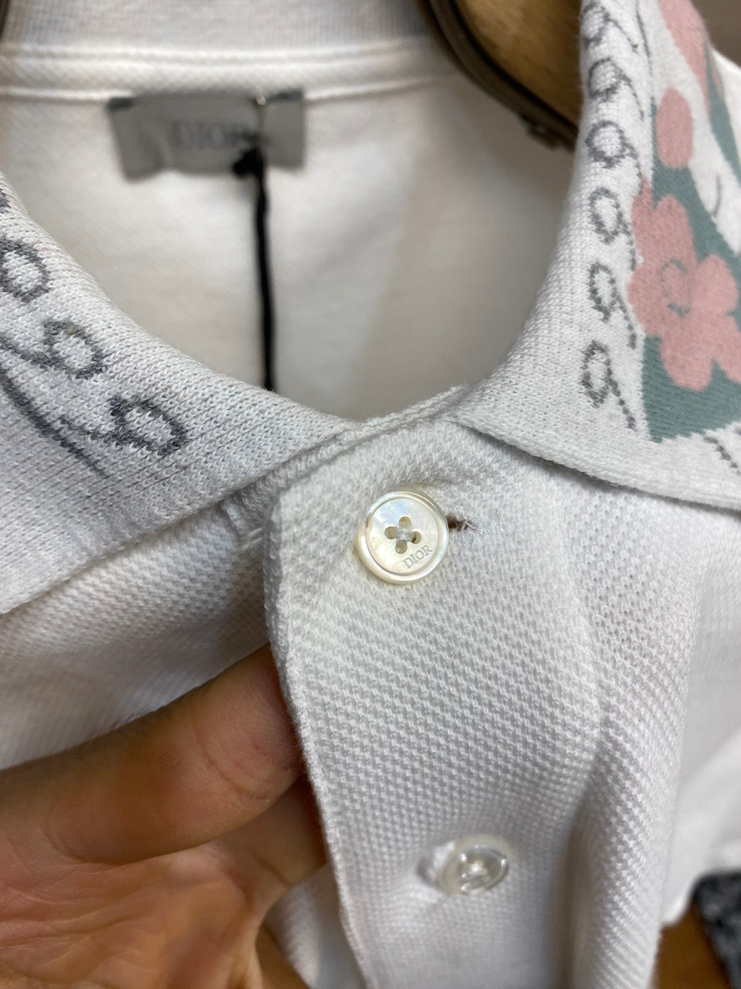 K300 463738 라펠 티셔츠