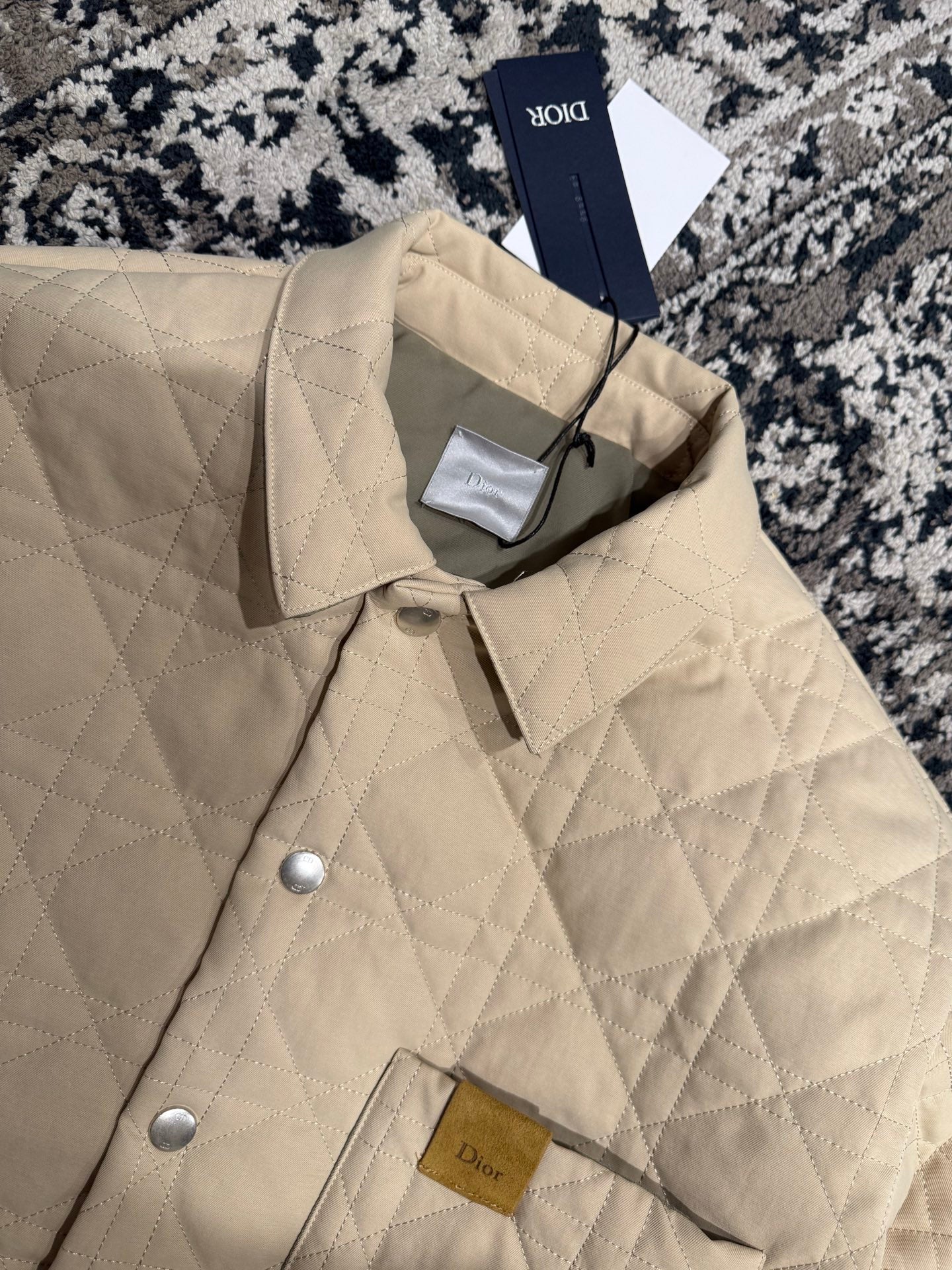 까나쥬 패턴 재킷 (Cannage pattern jacket)