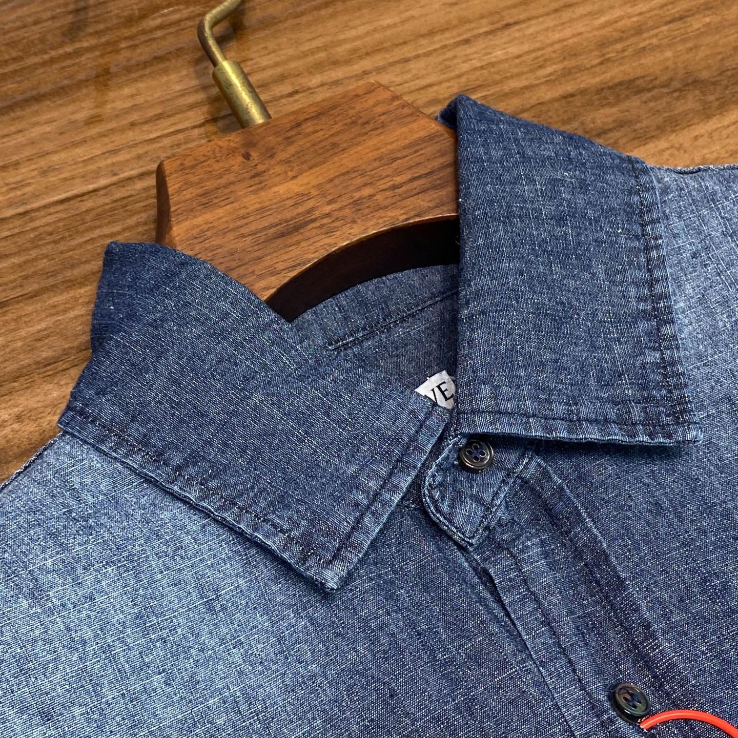 그라데이션 데님셔츠 (gradient denim shirt)
