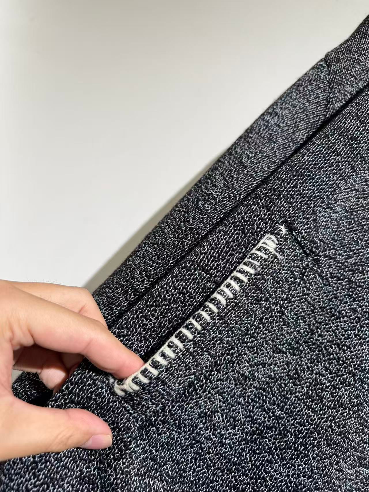 루오 션 후드집업 (Luo Shen Hooded Zip-up)