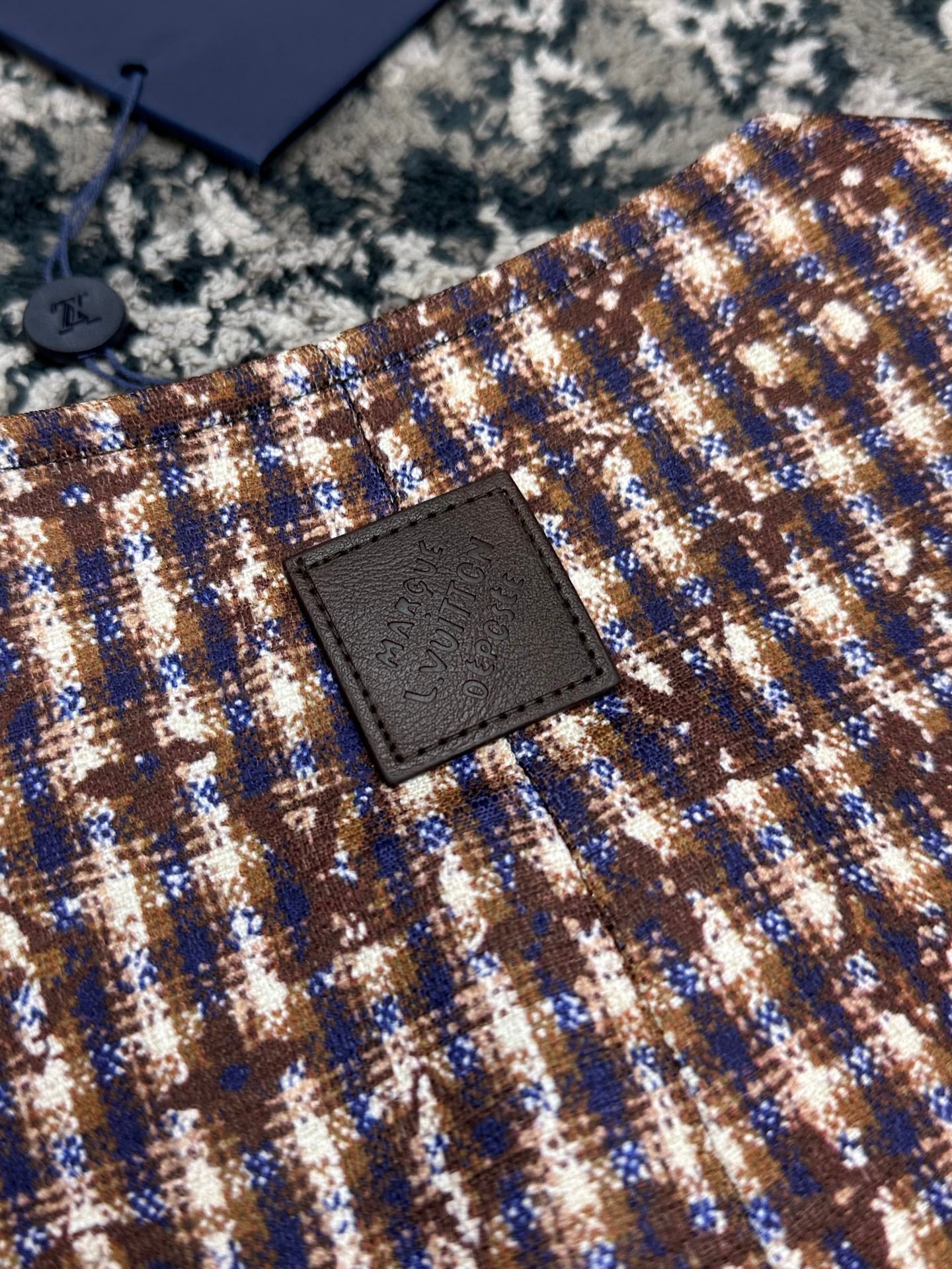 트위드 카라리스자켓 (Tweed collarless jacket)