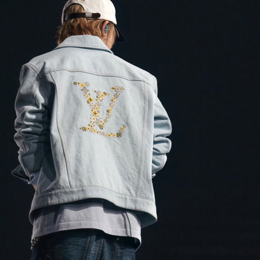 자수 로고 데님자켓 (Embroidered logo denim jacket)