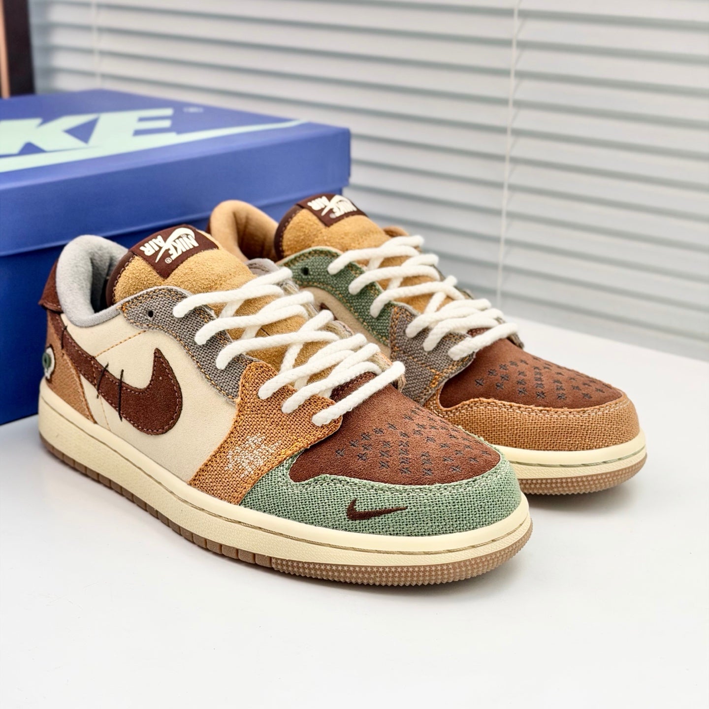 조던1 X 자이언 윌리엄스 스니커즈 (Jordan 1 X Zion Williams Sneakers)