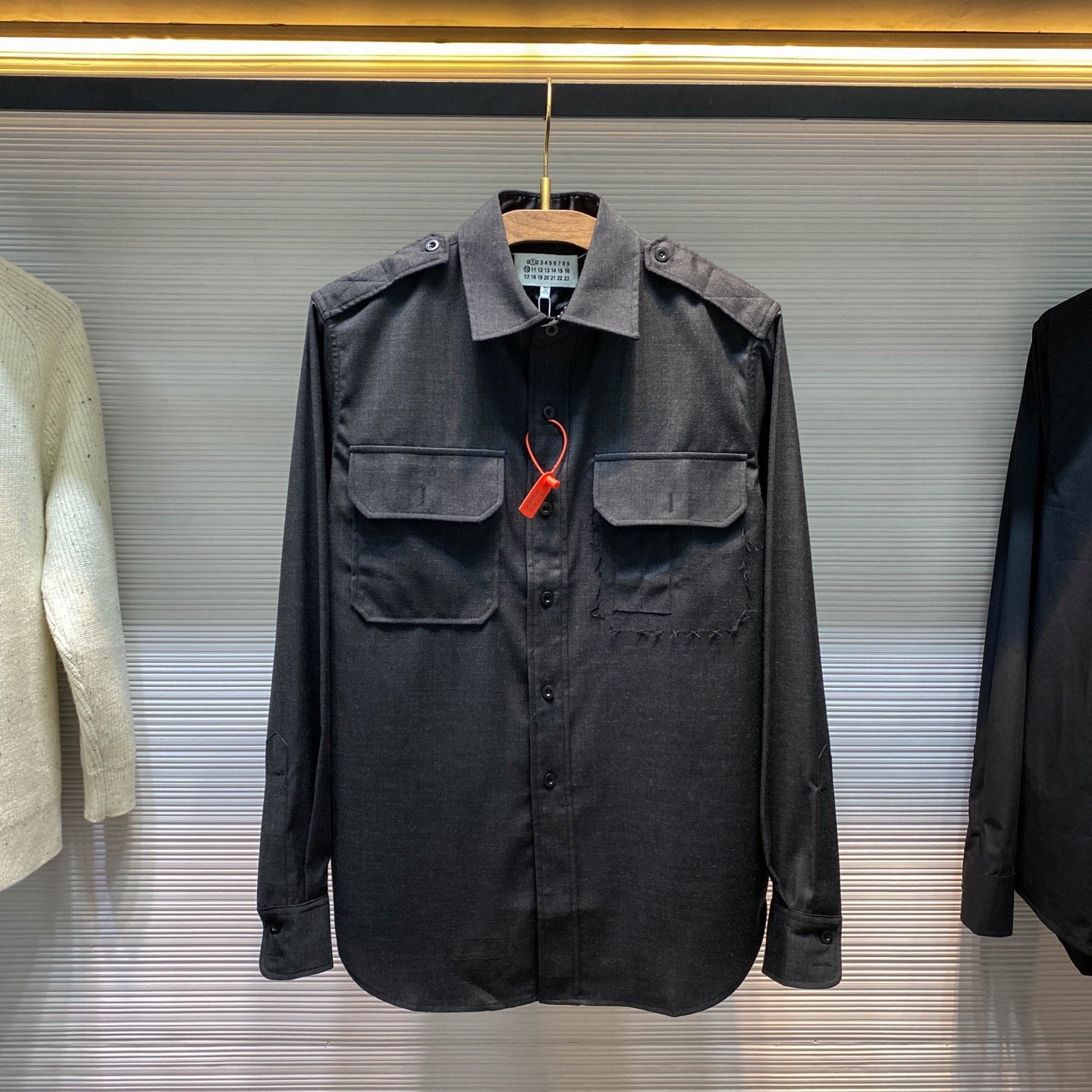 플립포켓셔츠 (flip pocket shirt)