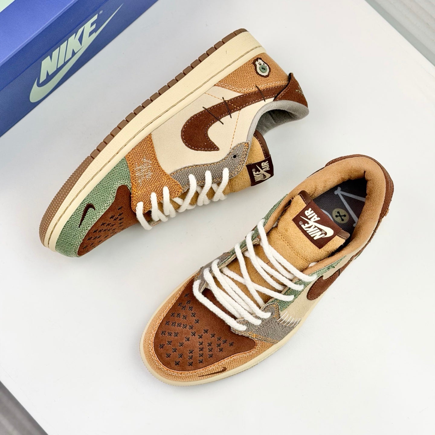 조던1 X 자이언 윌리엄스 스니커즈 (Jordan 1 X Zion Williams Sneakers)