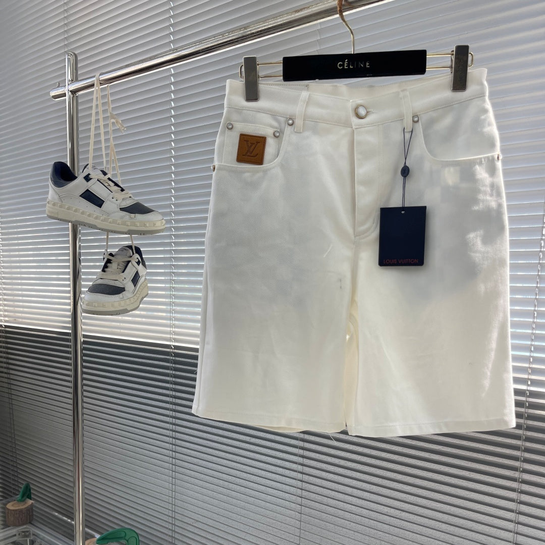 레터링 반바지 (lettering shorts)