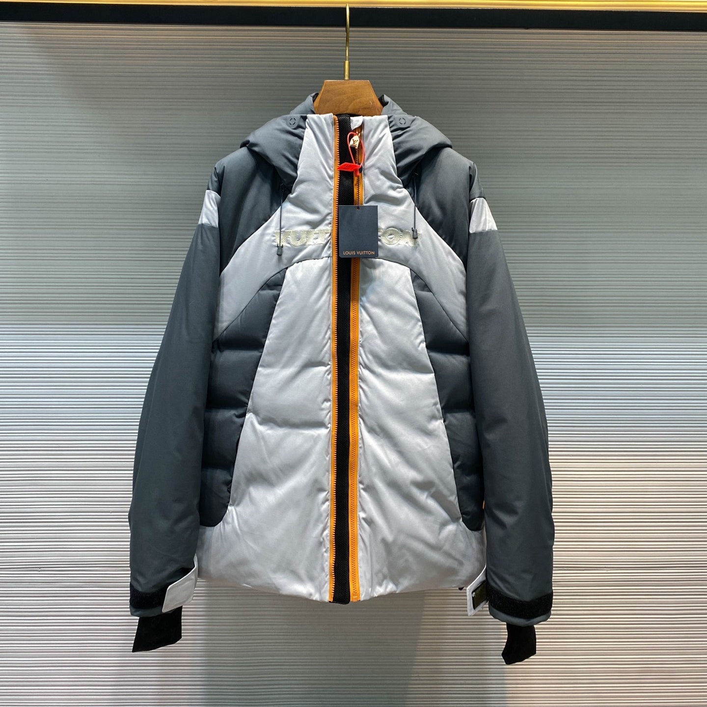 컬러 블록 패딩 (color block padding)