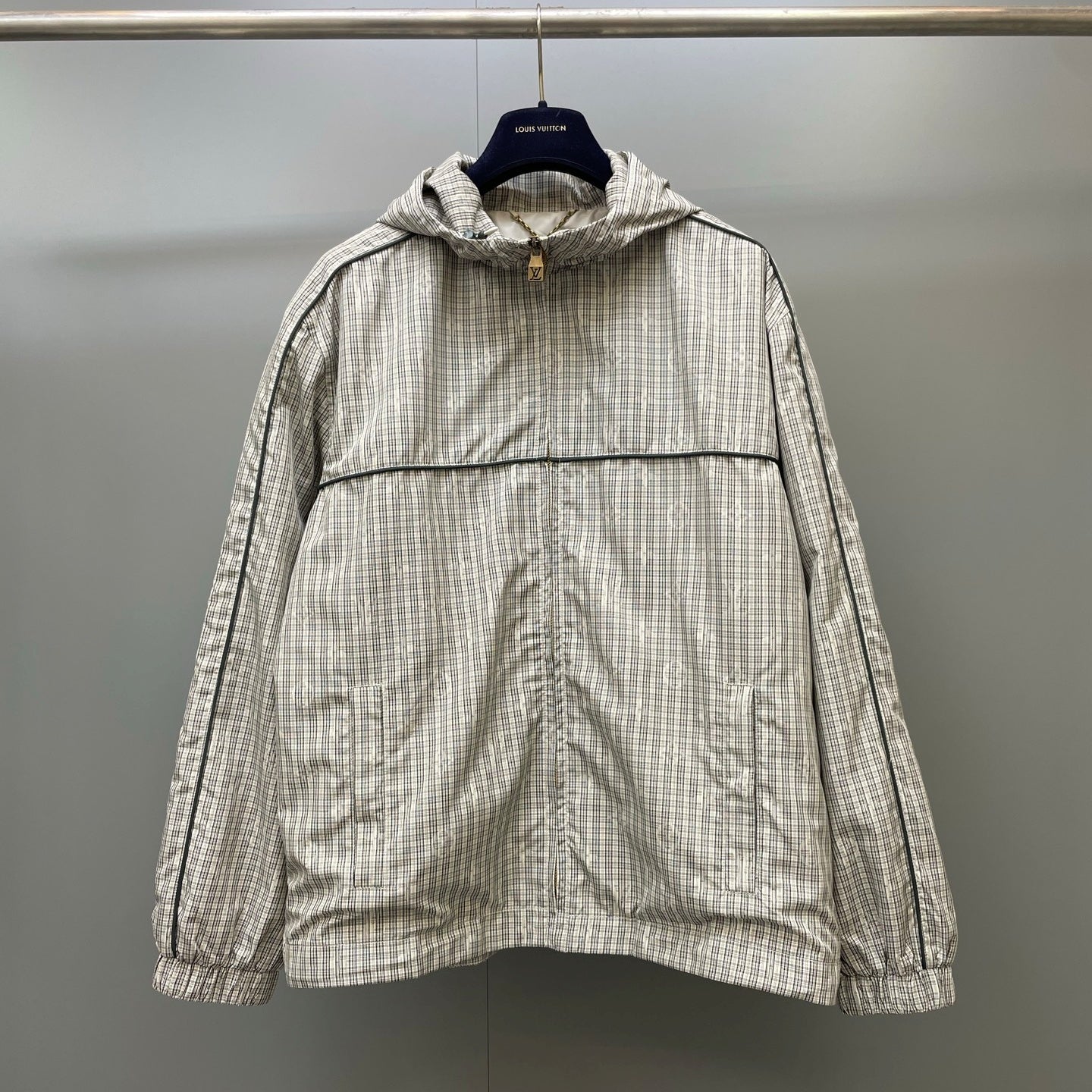 테일러링 윈드브레이크 셋업 (Tailored Windbreaker Set)