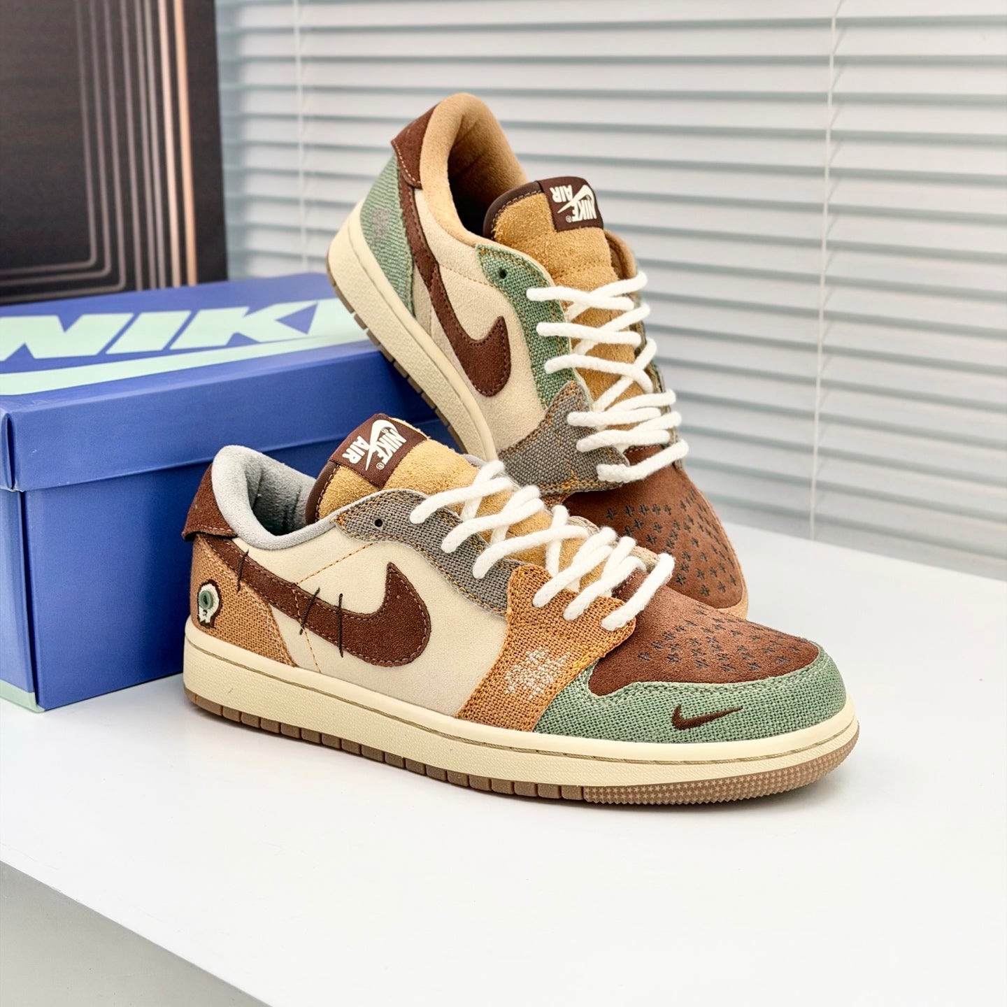 조던1 X 자이언 윌리엄스 스니커즈 (Jordan 1 X Zion Williams Sneakers)
