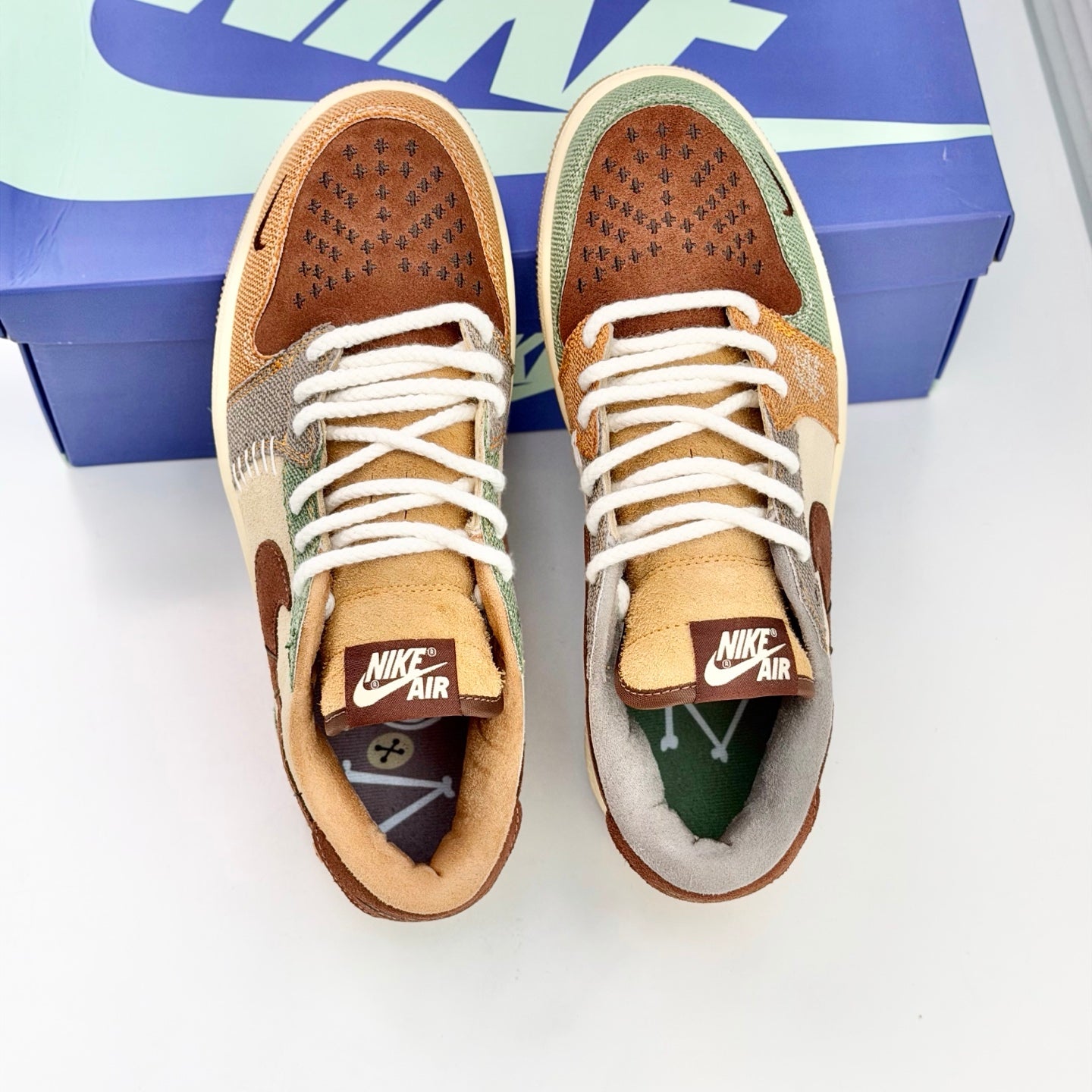 조던1 X 자이언 윌리엄스 스니커즈 (Jordan 1 X Zion Williams Sneakers)
