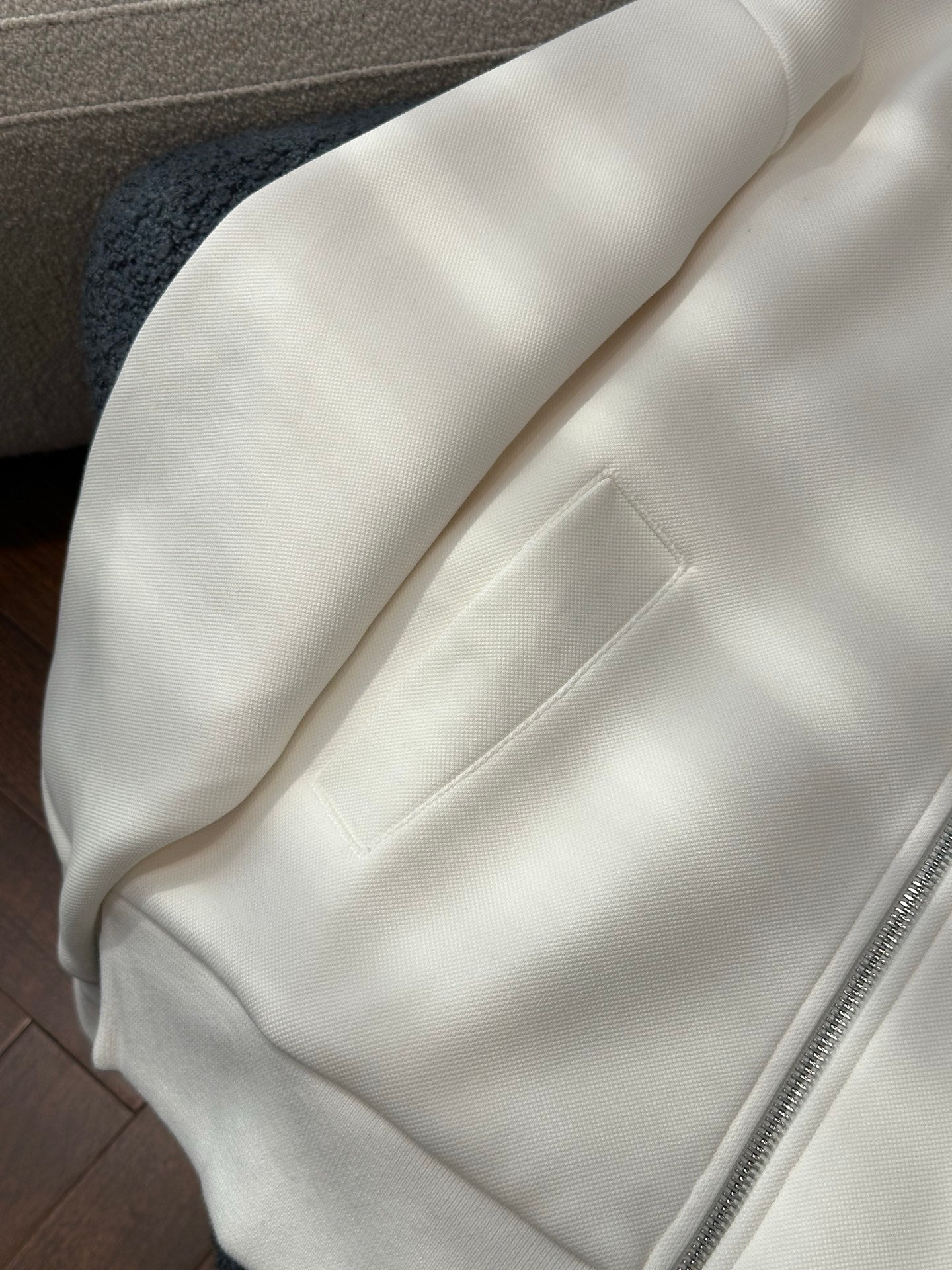 라펠 디테일 자켓 (lapel detail jacket)