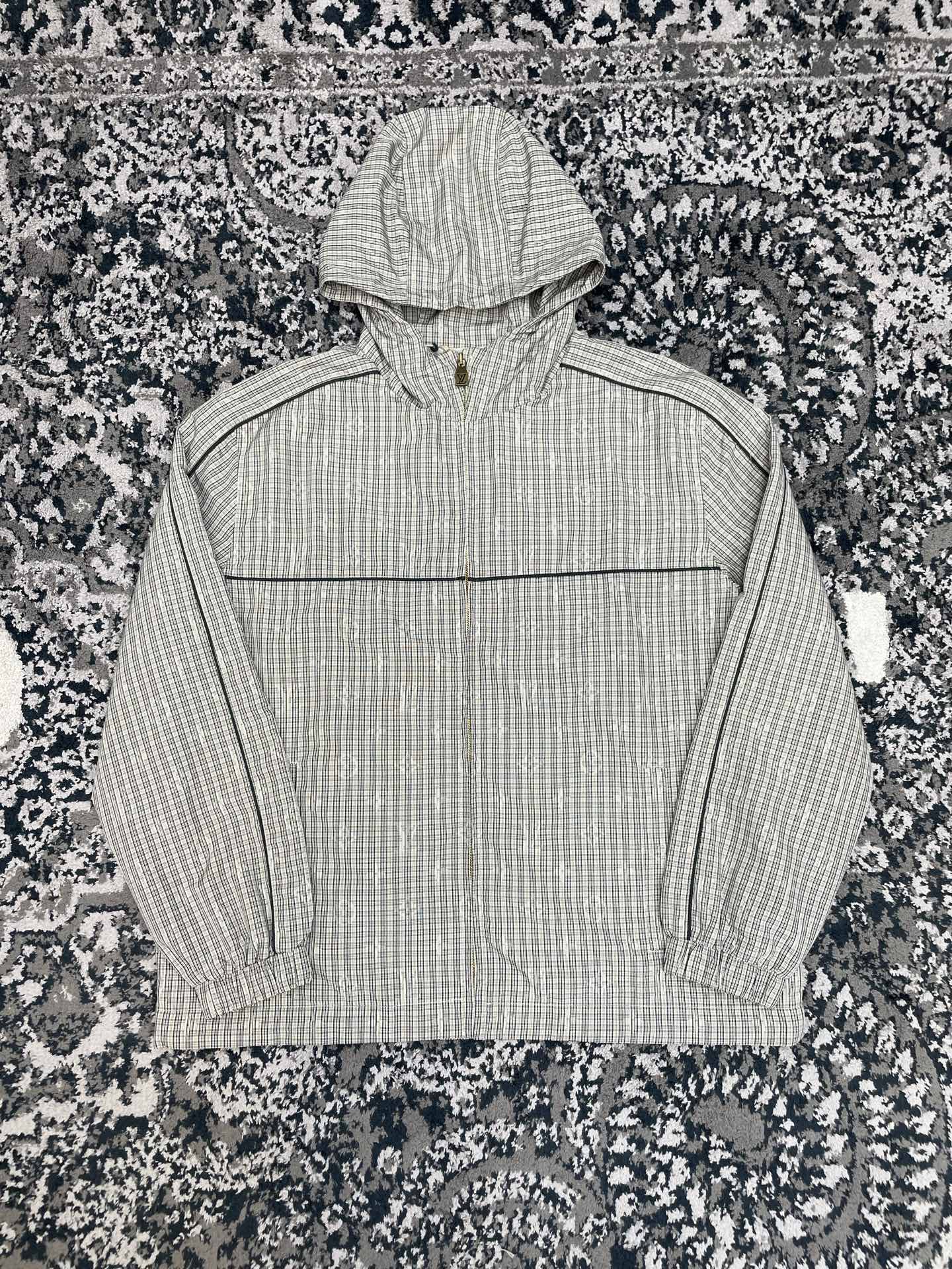 테일러링 윈드브레이크 셋업 (Tailored Windbreaker Set)