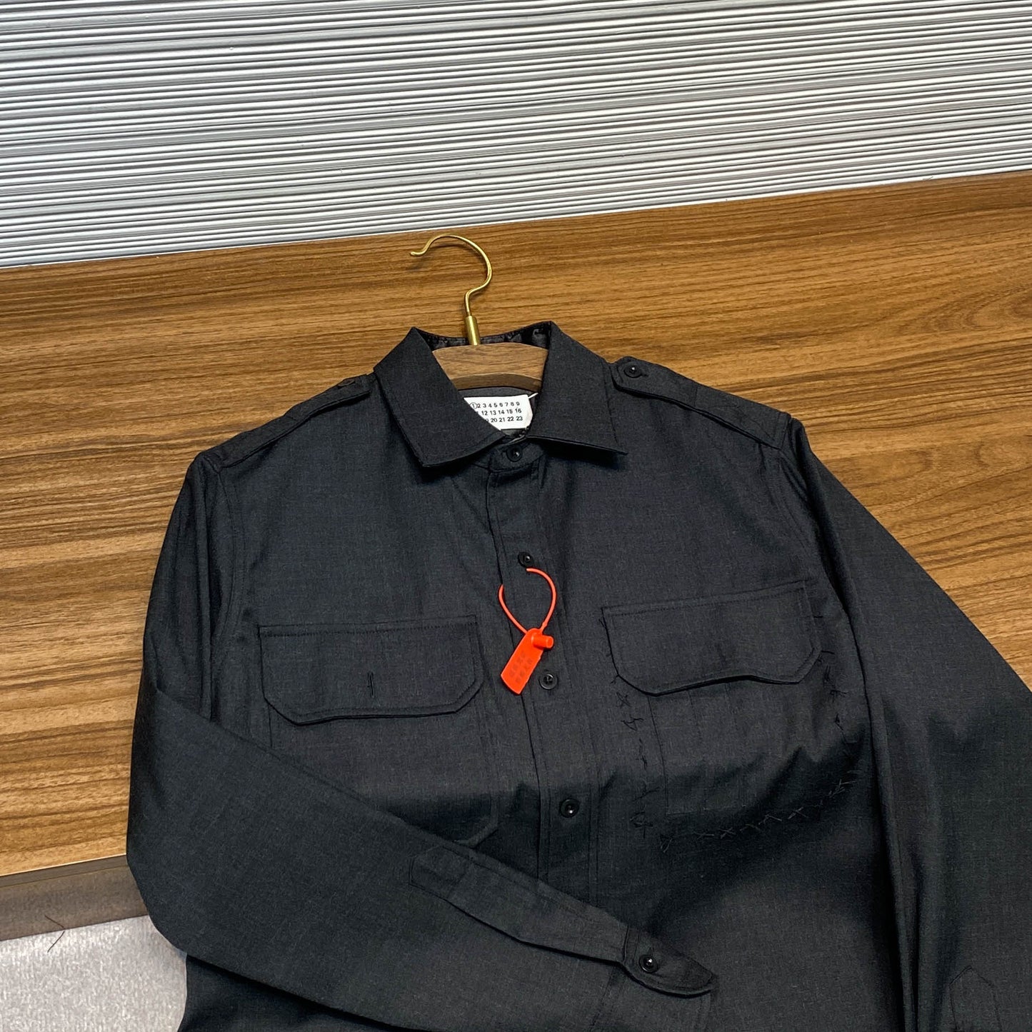 플립포켓셔츠 (flip pocket shirt)