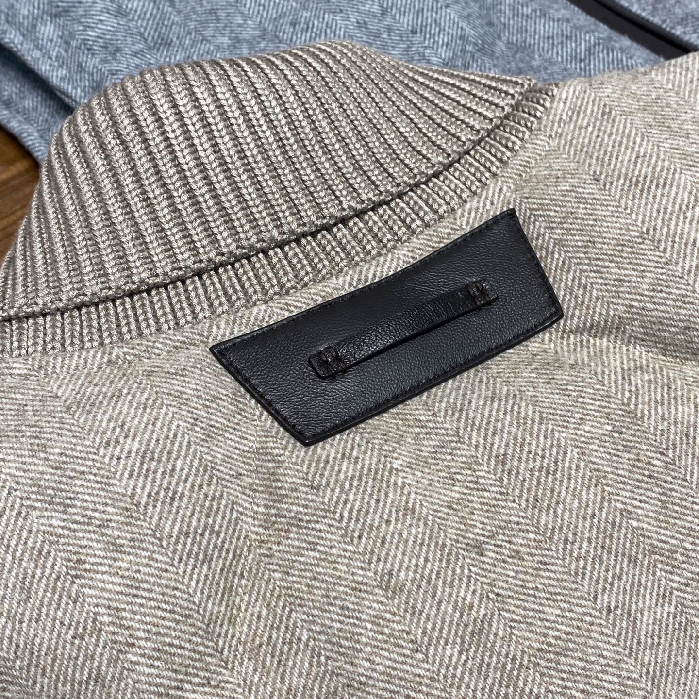 헤링본 조끼 (herringbone vest)