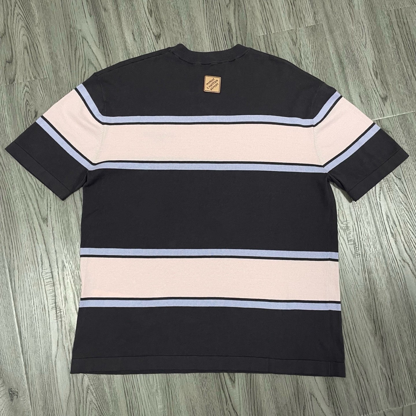 항필링 티셔츠 (Anti-pilling T-shirt)