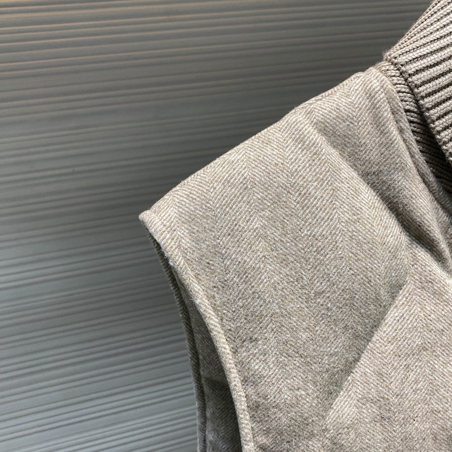 헤링본 조끼 (herringbone vest)