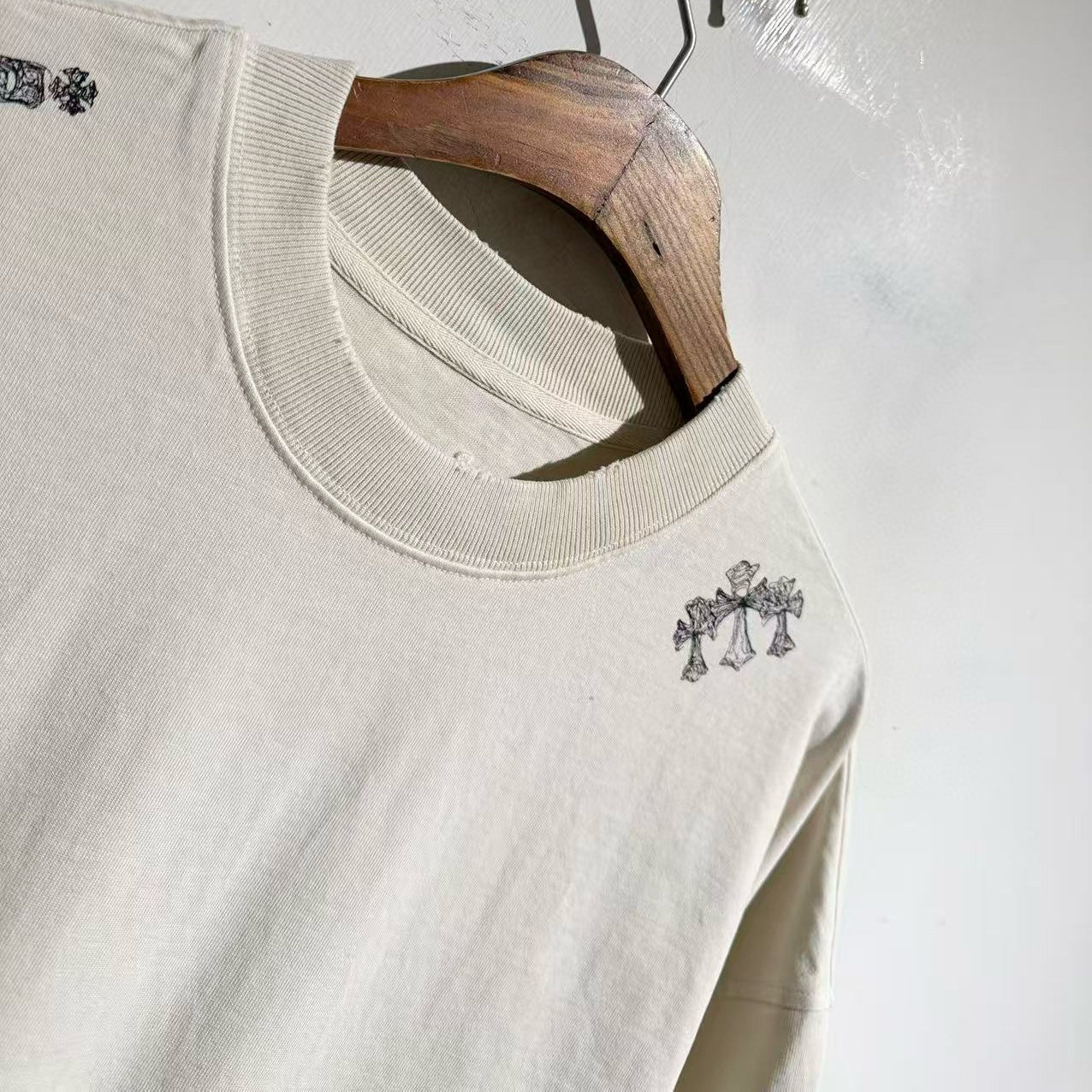 그래피티 티셔츠 (graffiti t shirt)