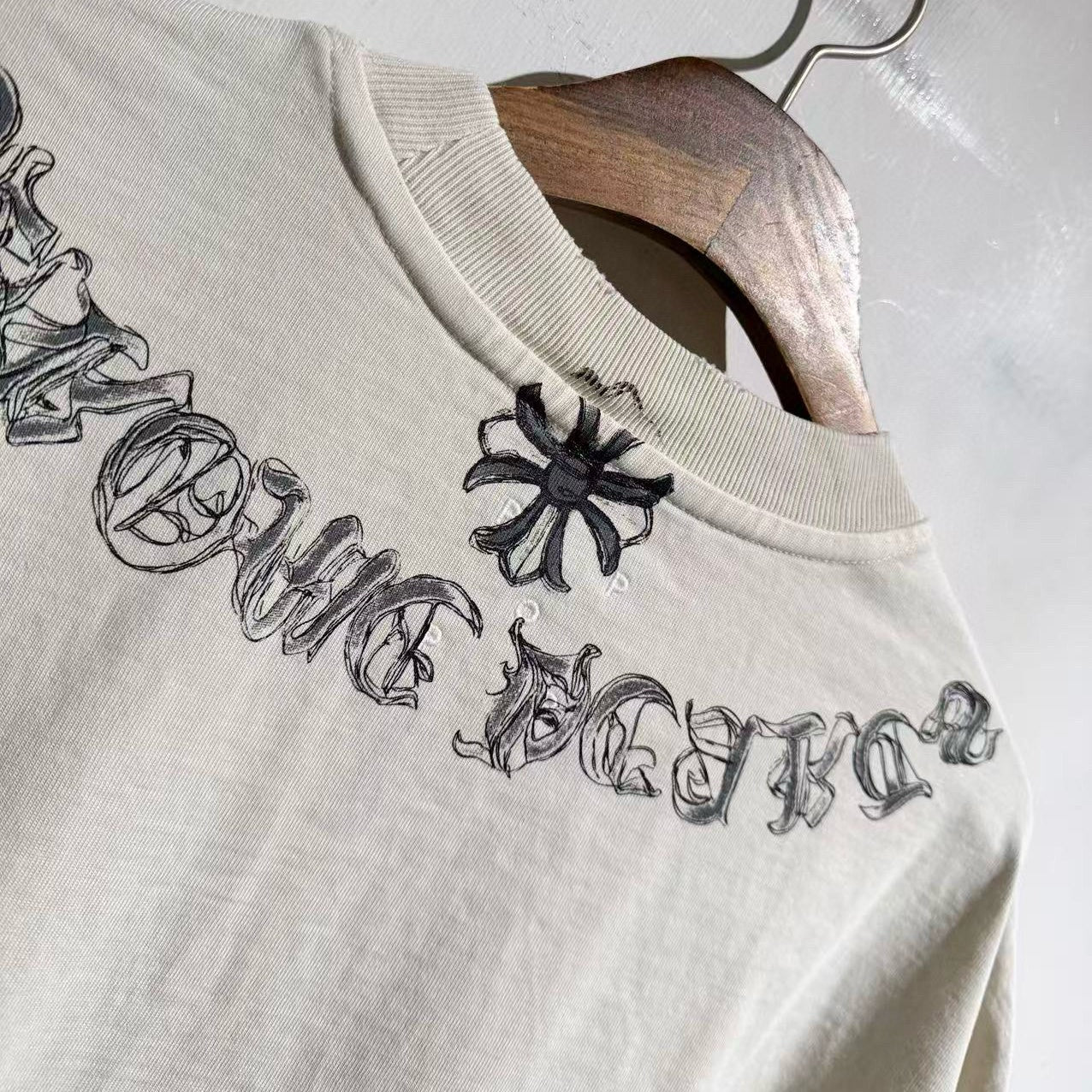 그래피티 티셔츠 (graffiti t shirt)