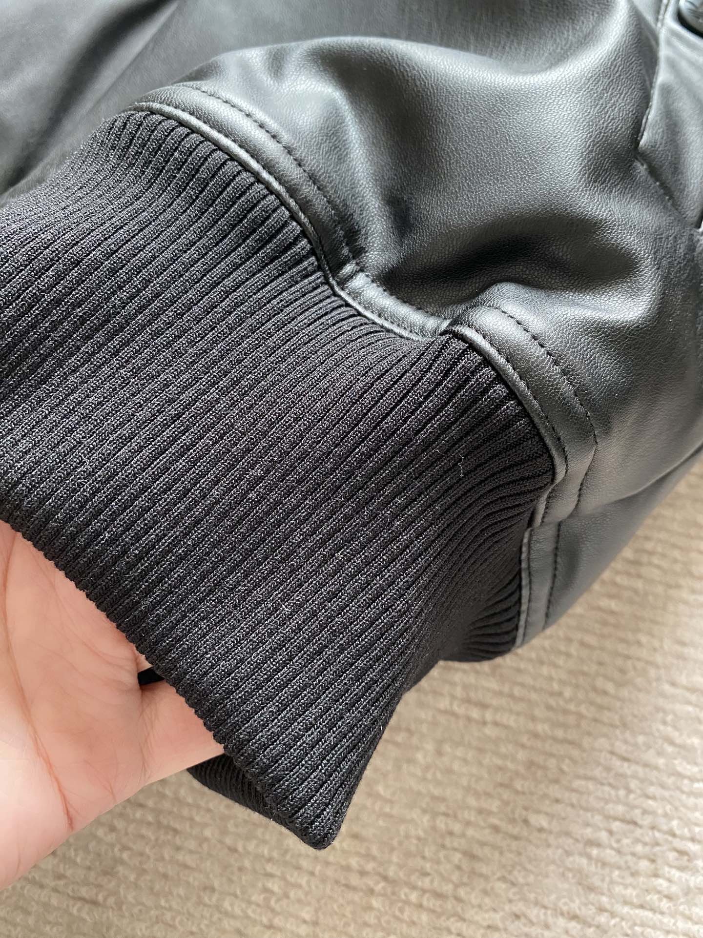셰르파 재킷 (sherpa jacket)