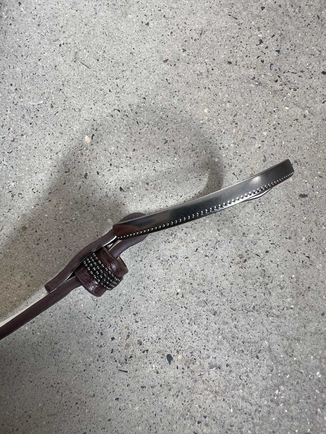 텍스처드 벨트 (textured belt)
