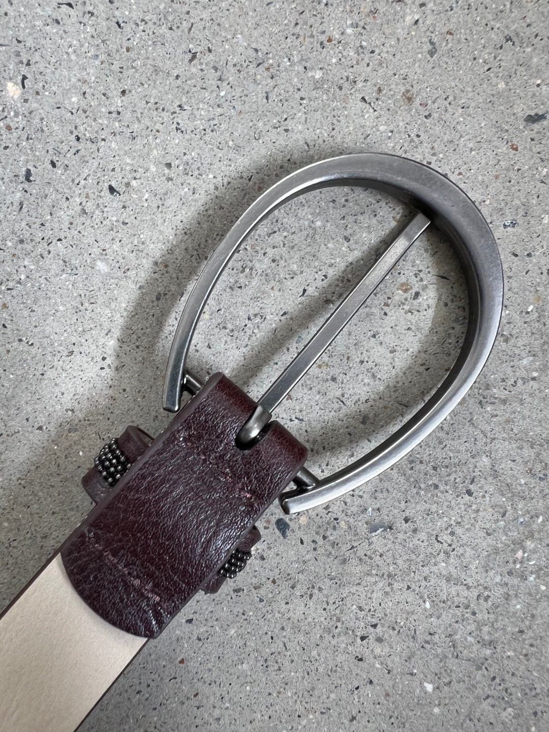 텍스처드 벨트 (textured belt)