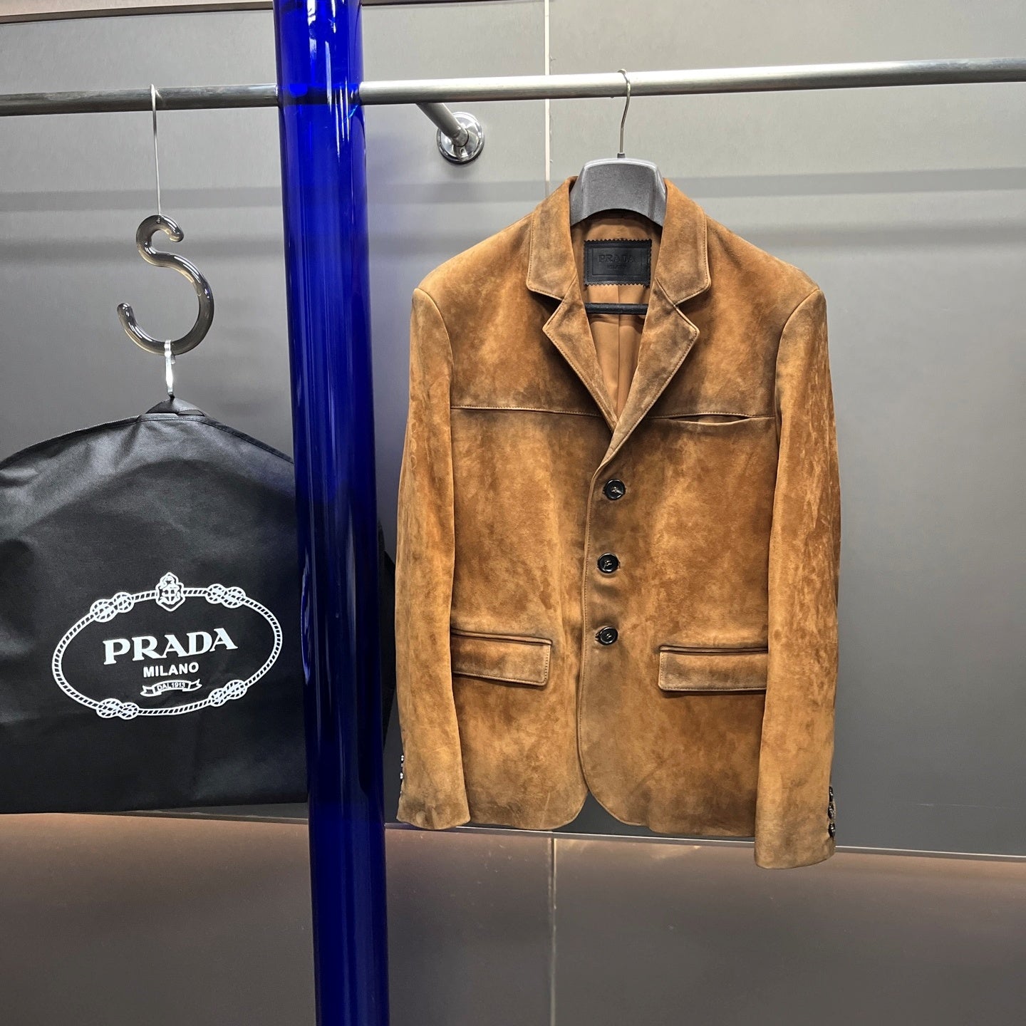 번니시드 가죽자켓 (Burnished leather jacket)