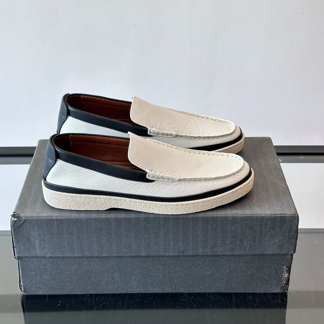 캐주얼 로퍼 (casual loafers)