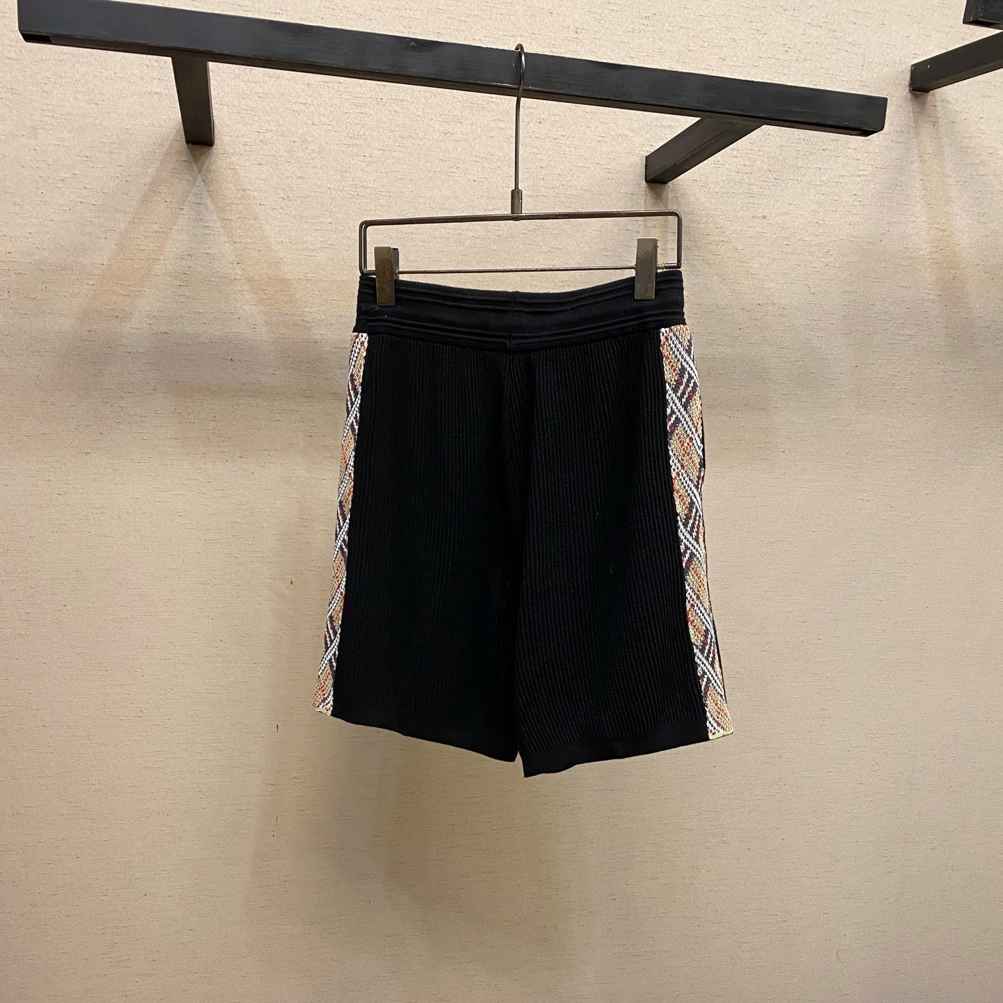 패턴 니트 쇼츠 (Patterned knit shorts)