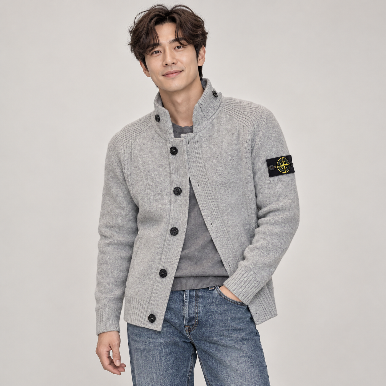 하이넥 버튼업 가디건 (High-neck button-up cardigan)