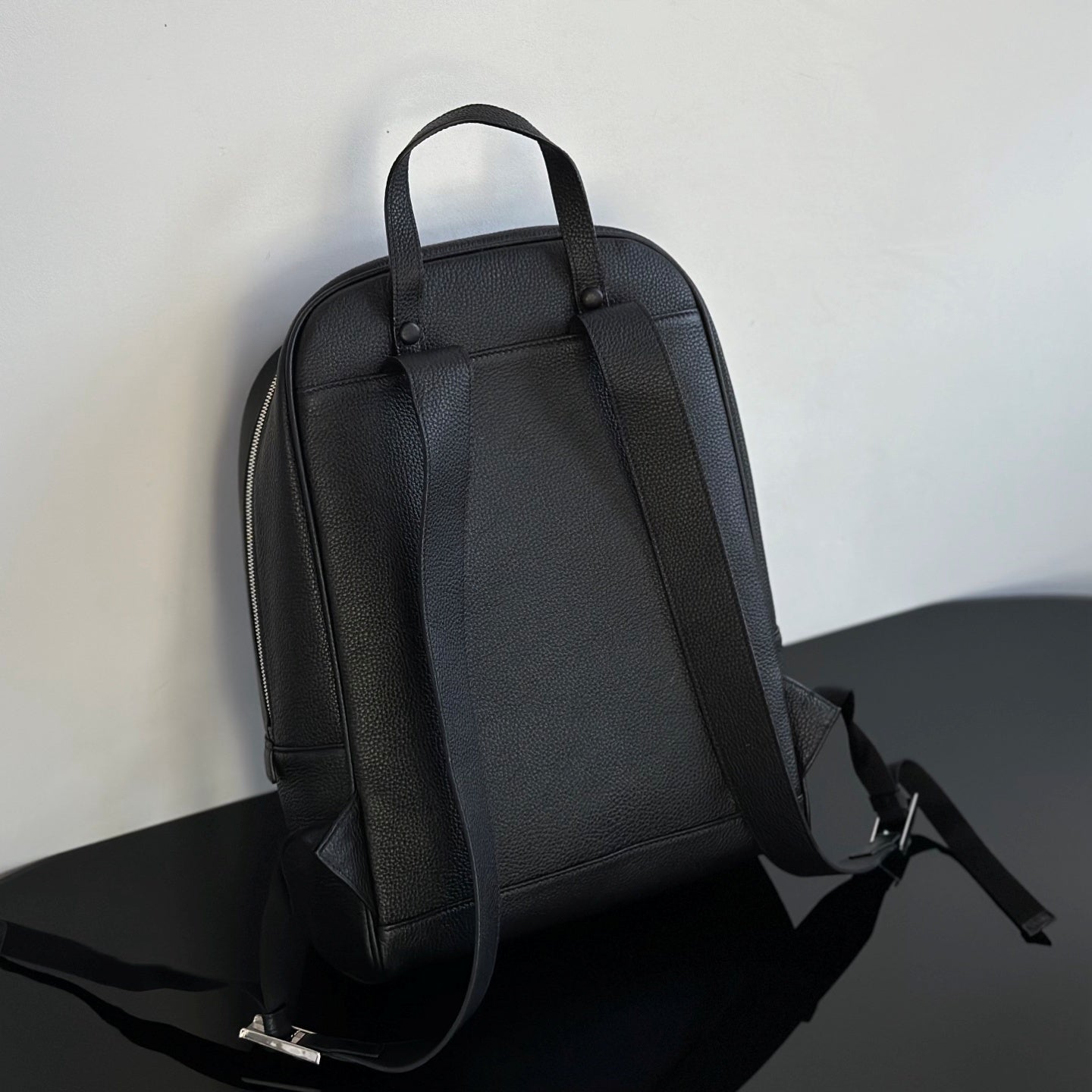 사피아노 백팩 (Saffiano Backpack)