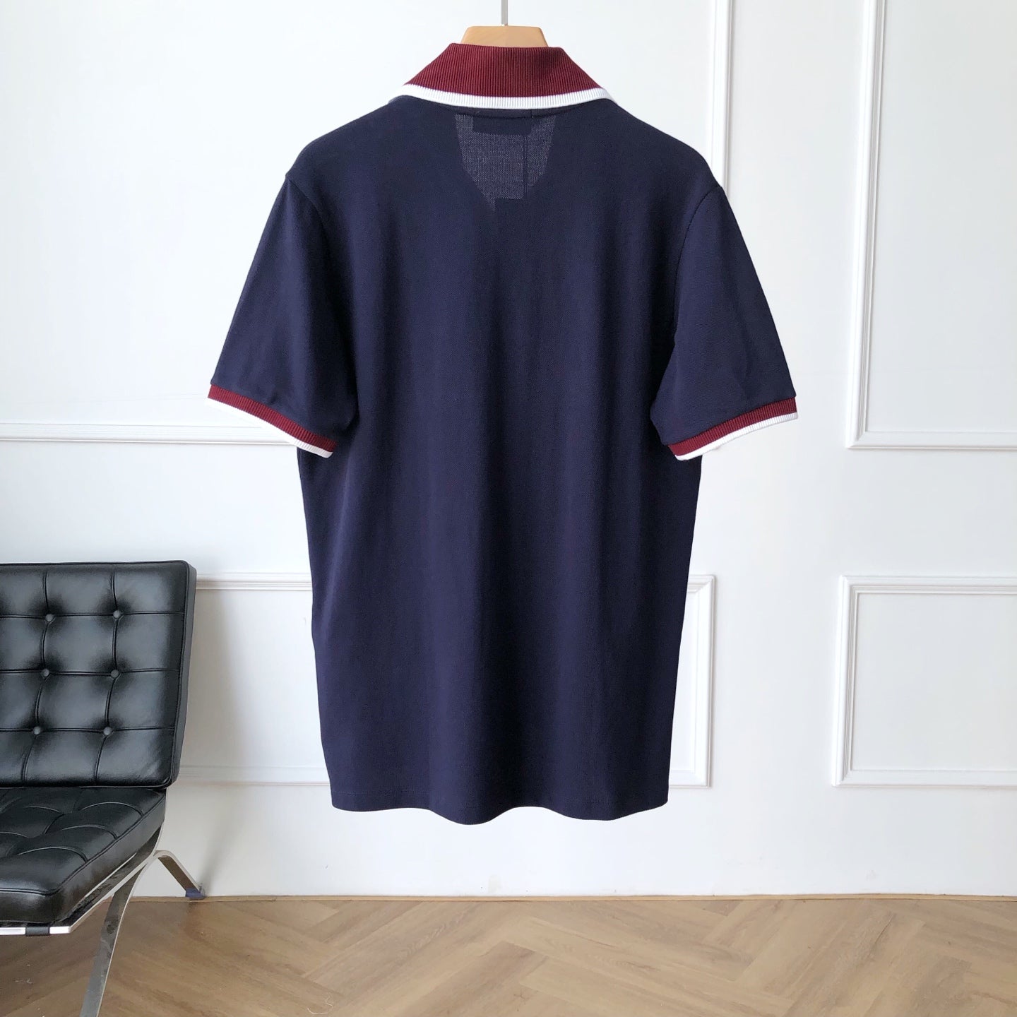 텍스처드 티셔츠 (textured t-shirt)