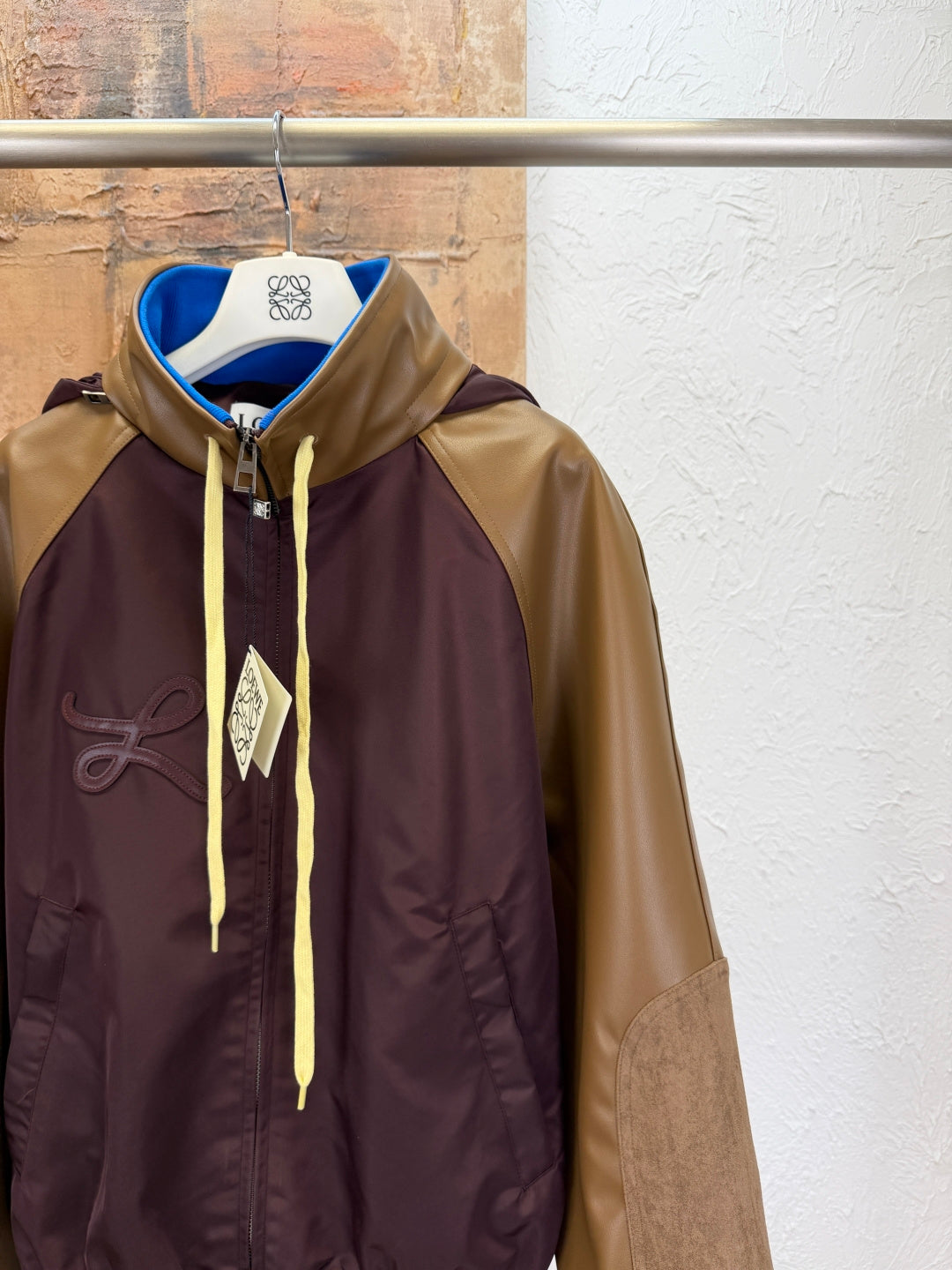 가죽 자수 재킷 (leather embroidered jacket)