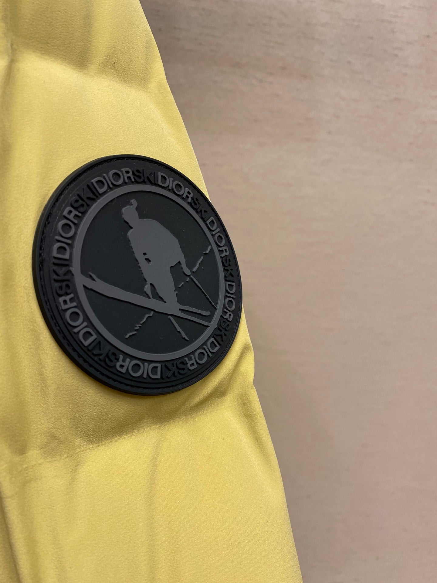 콜라보 스키패딩 (Collaboration ski padding)