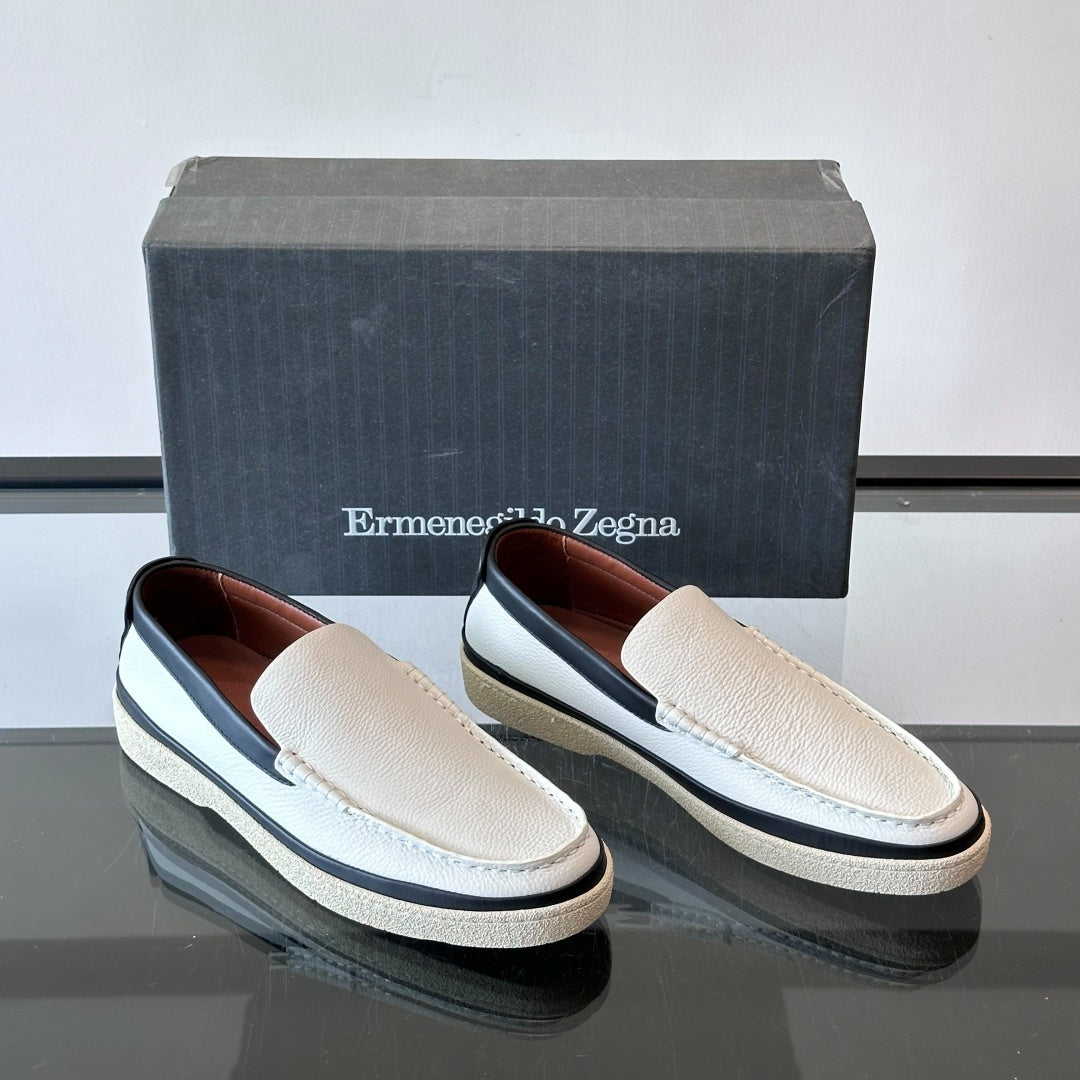 캐주얼 로퍼 (casual loafers)
