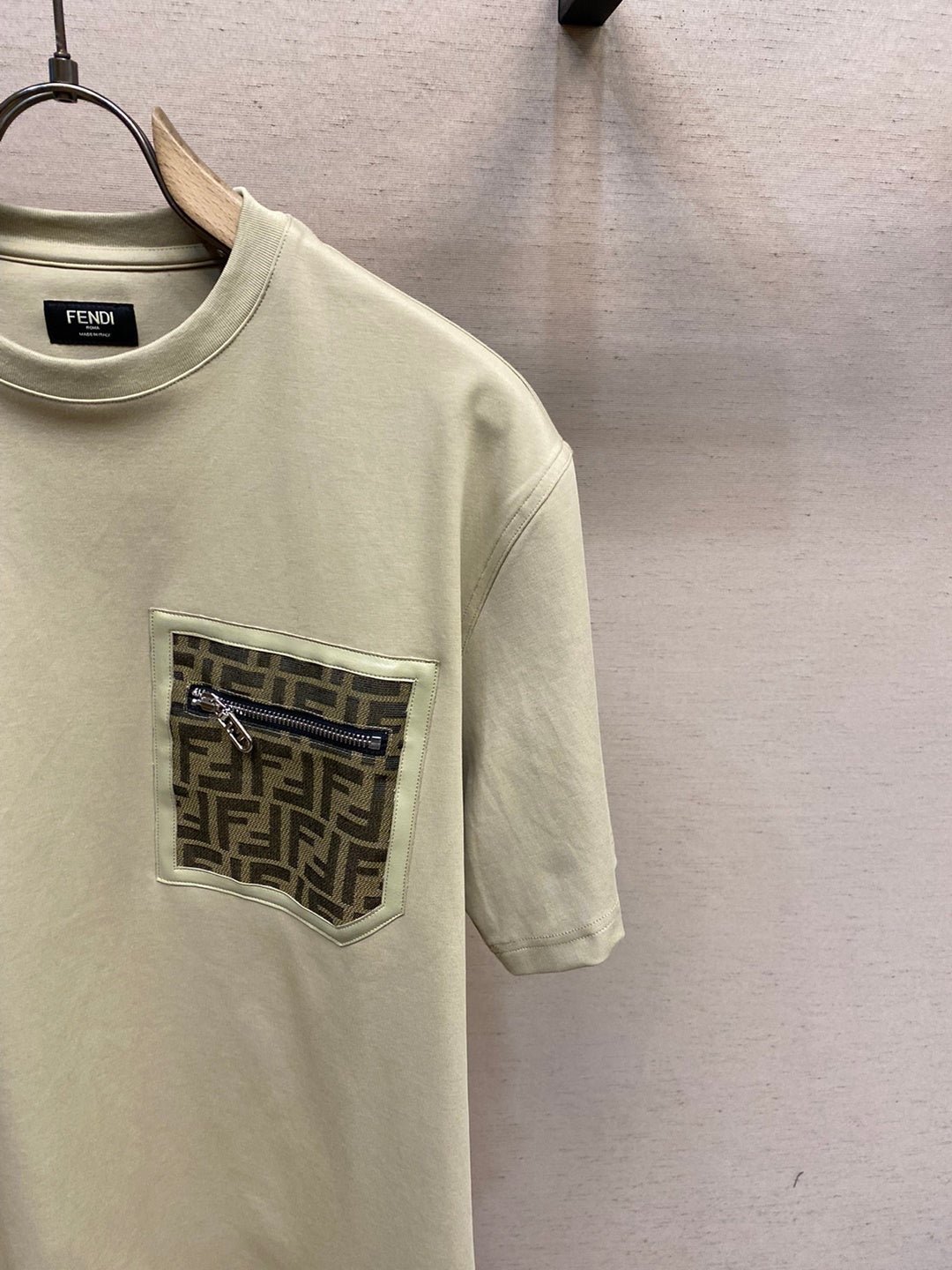 K350 455992.4 라펠 티셔츠