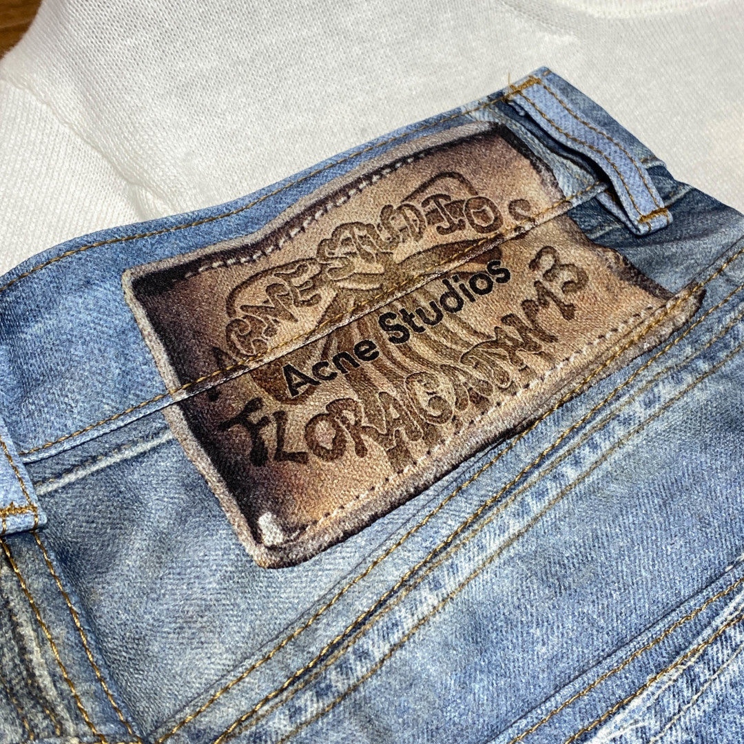 헤비 페멘티드 데님 쇼츠 (Heavy Femented Denim Shorts)