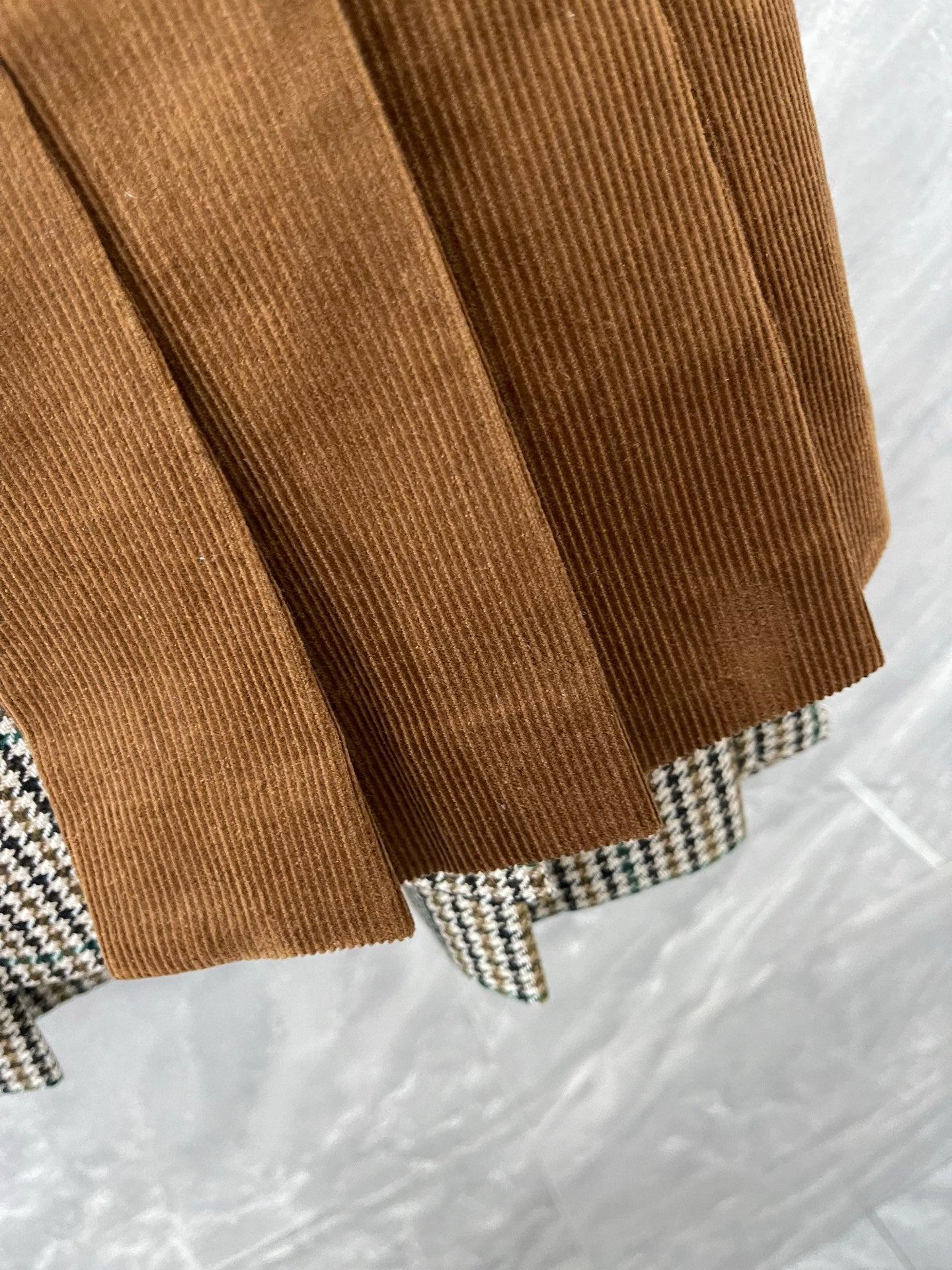 하운드투스 스커트셋업 (Houndstooth skirt set-up)