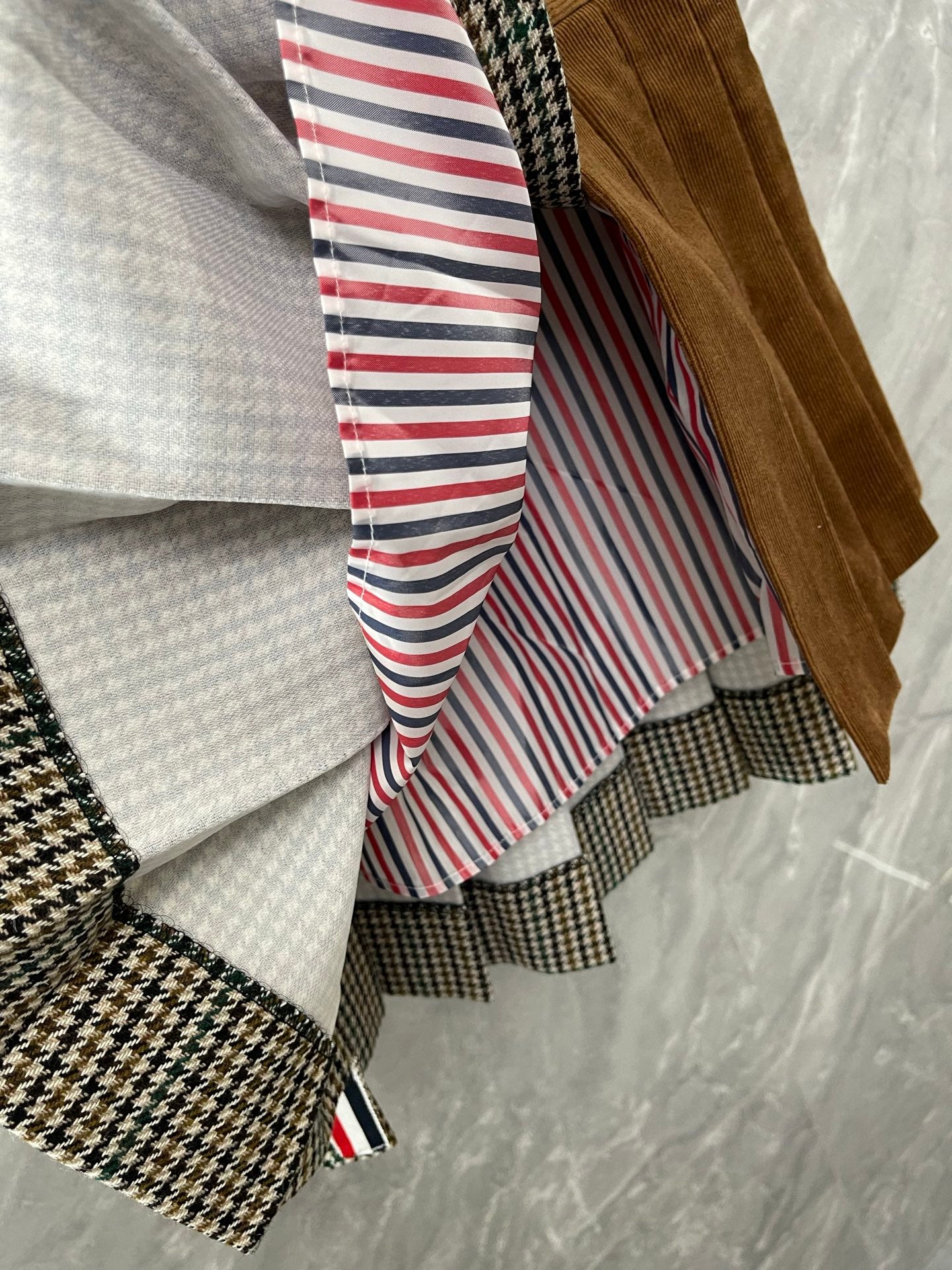 하운드투스 스커트셋업 (Houndstooth skirt set-up)