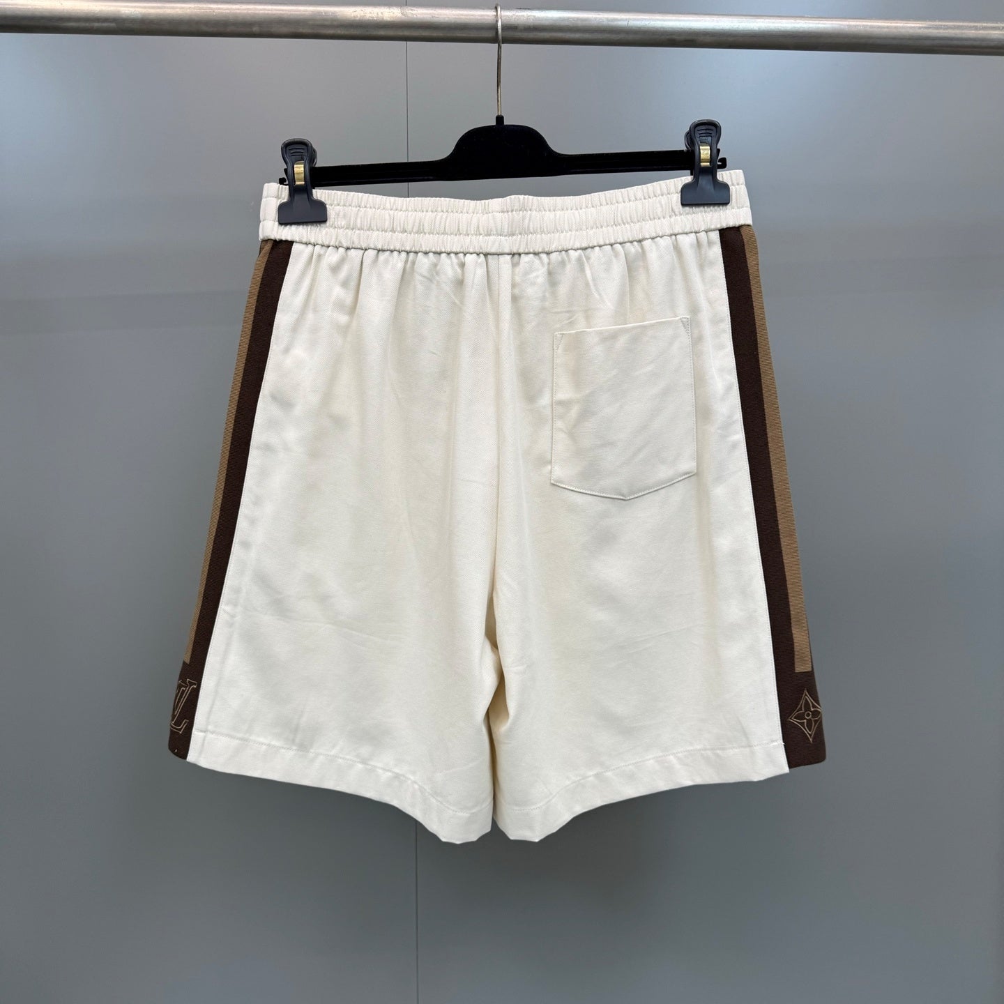드로스트링 반바지 (Drawstring shorts)