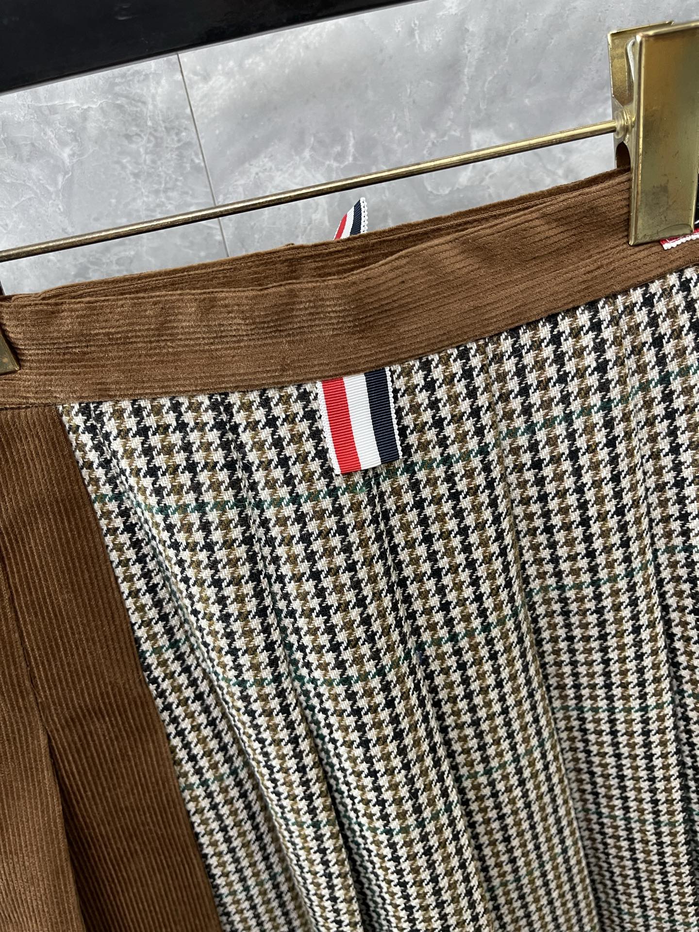 하운드투스 스커트셋업 (Houndstooth skirt set-up)