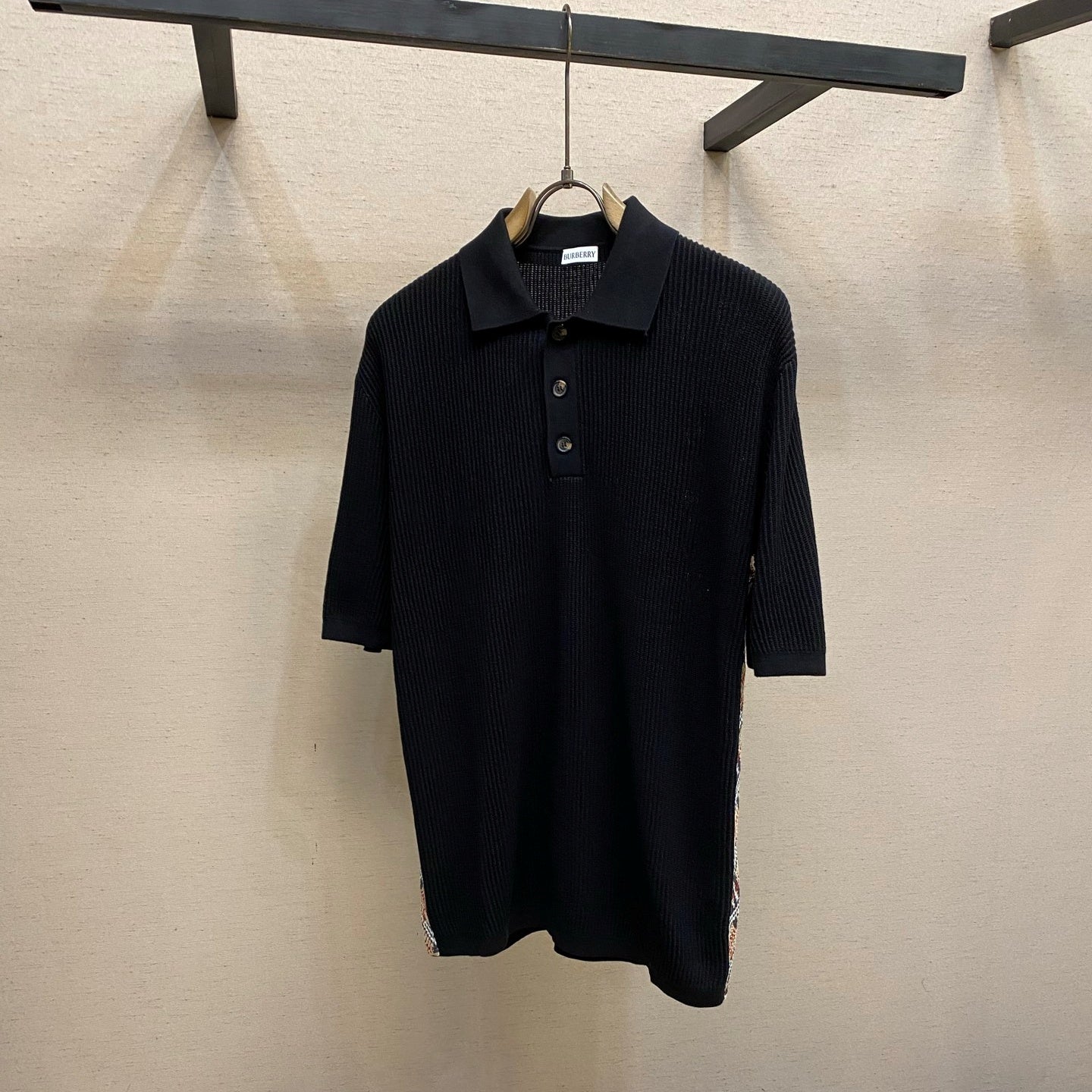 패턴 니트 티셔츠 (Patterned knit T-shirt)