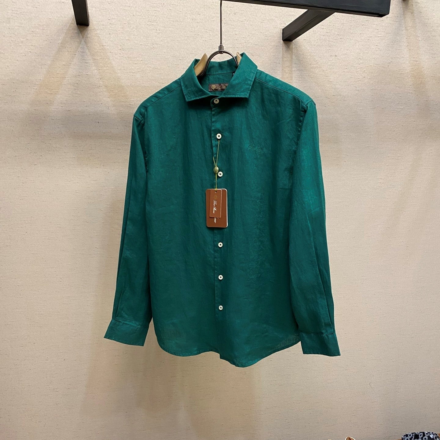 클래식 라펠셔츠 (classic lapel shirt)
