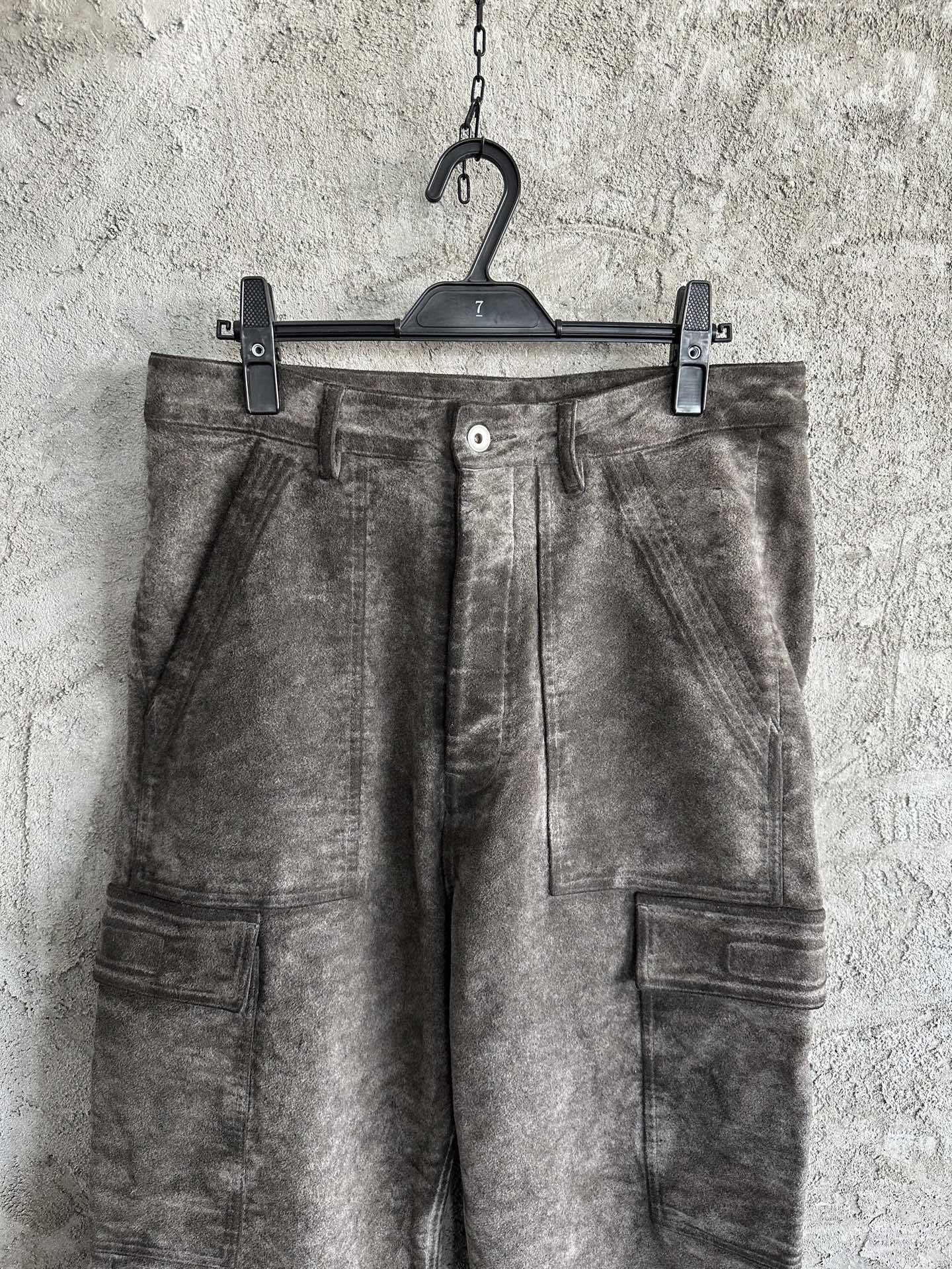 더블라인 팬츠 (Modern denim pants)