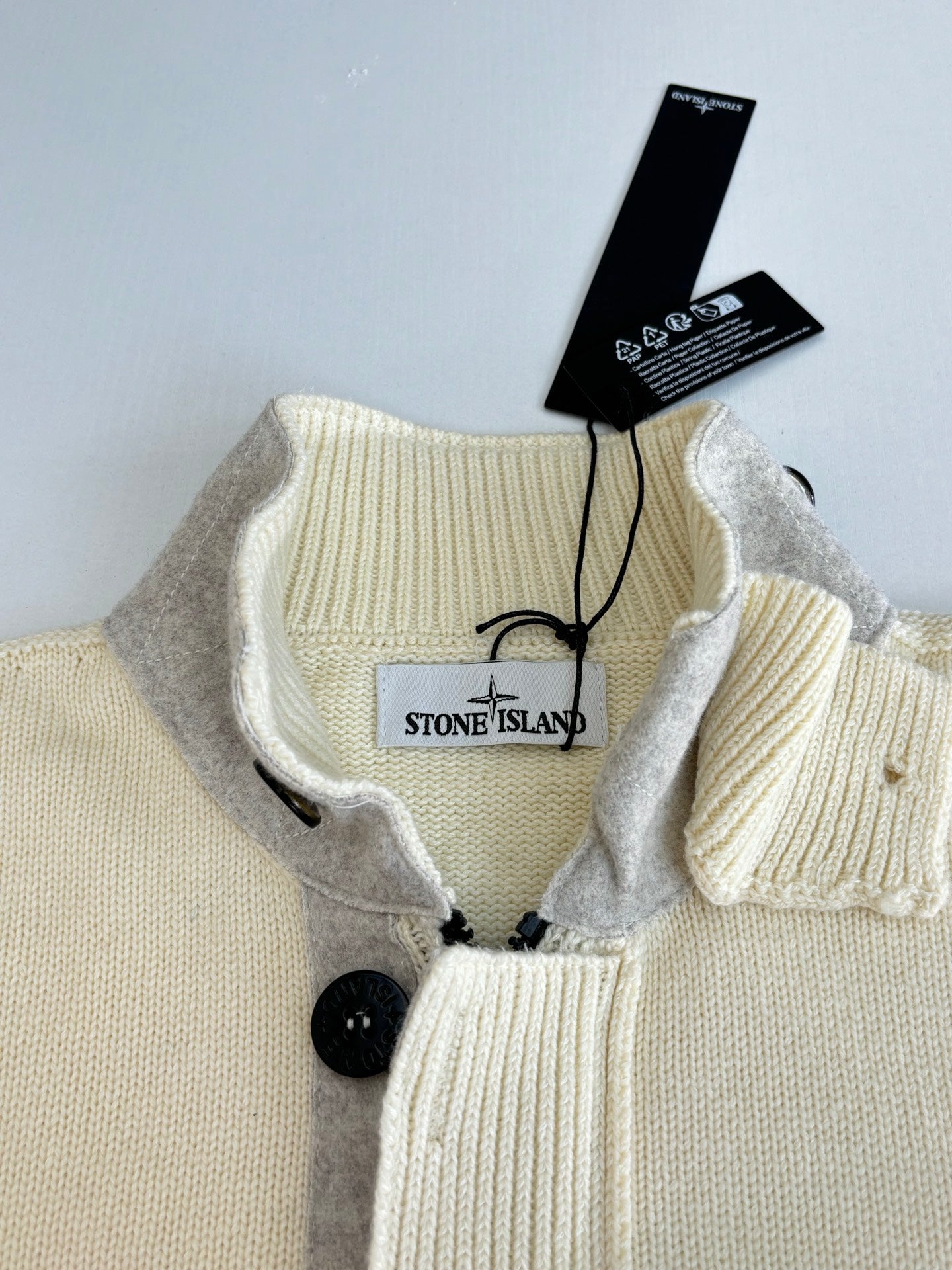 울 니트 집업가디건 (Wool knit zip-up cardigan)